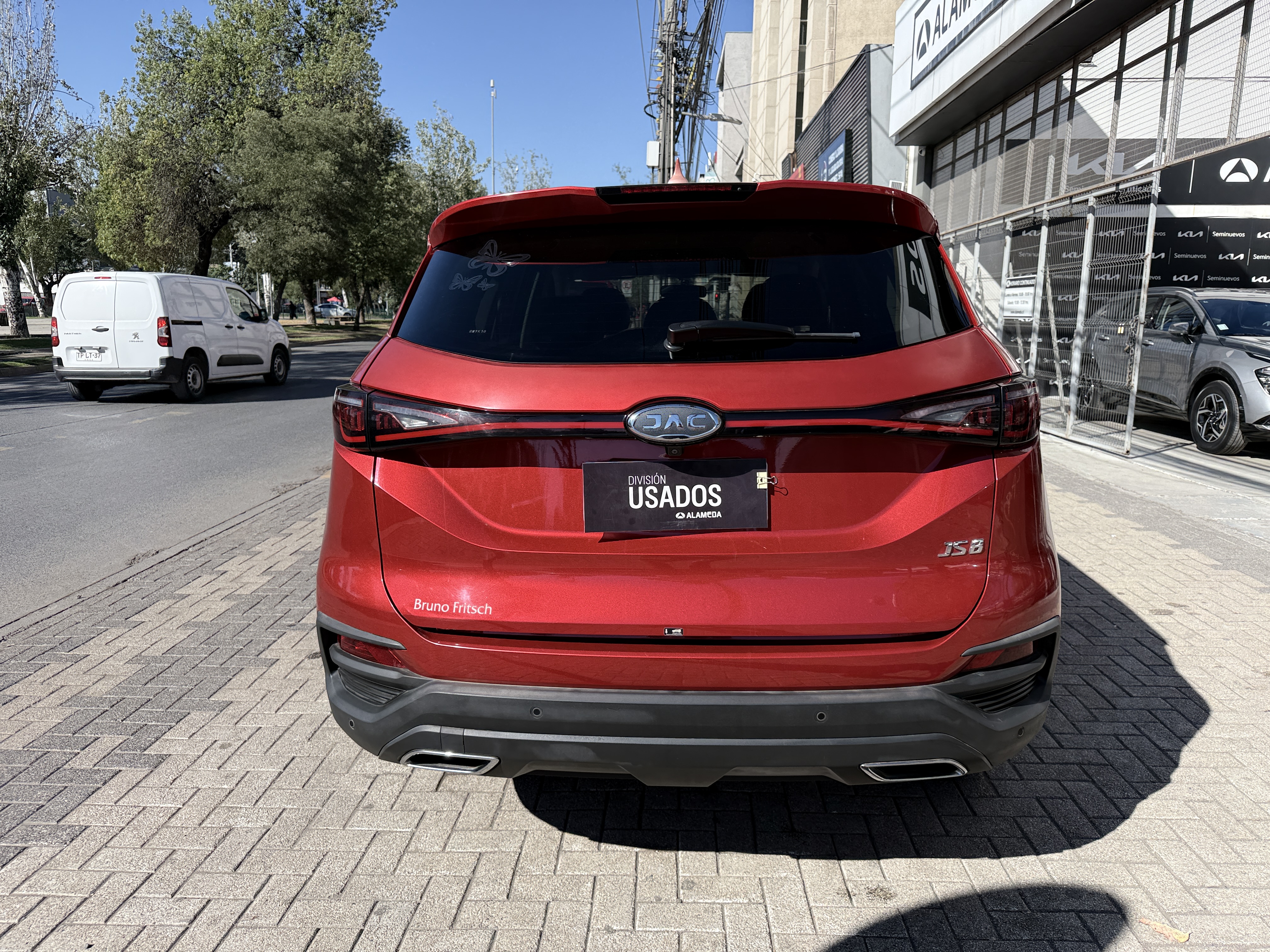JAC Js8 Turbo Dct1.5 Aut — foto 4 de 8