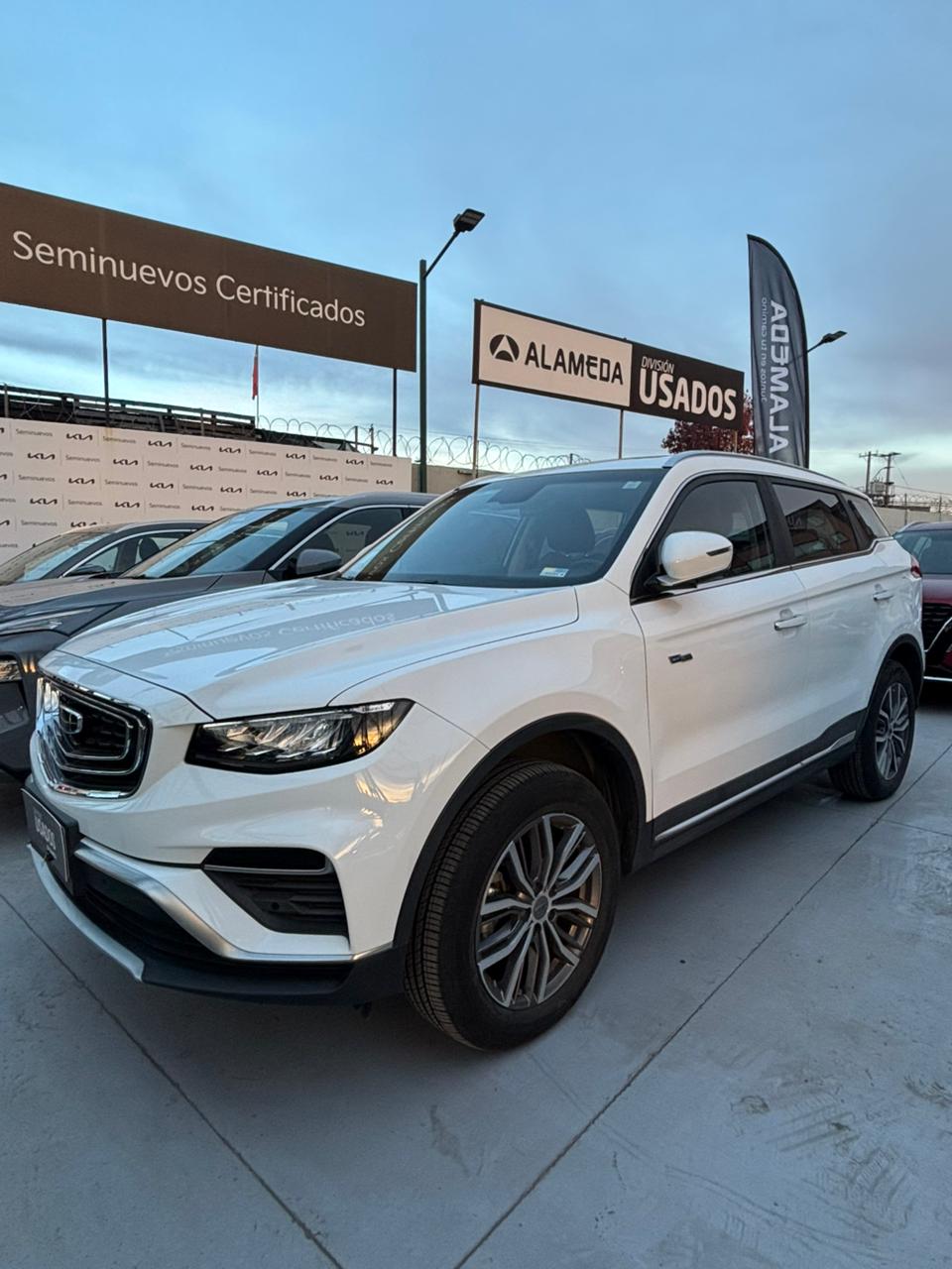 Geely Azkarra 4X4 1.5 Aut — foto 3 de 8
