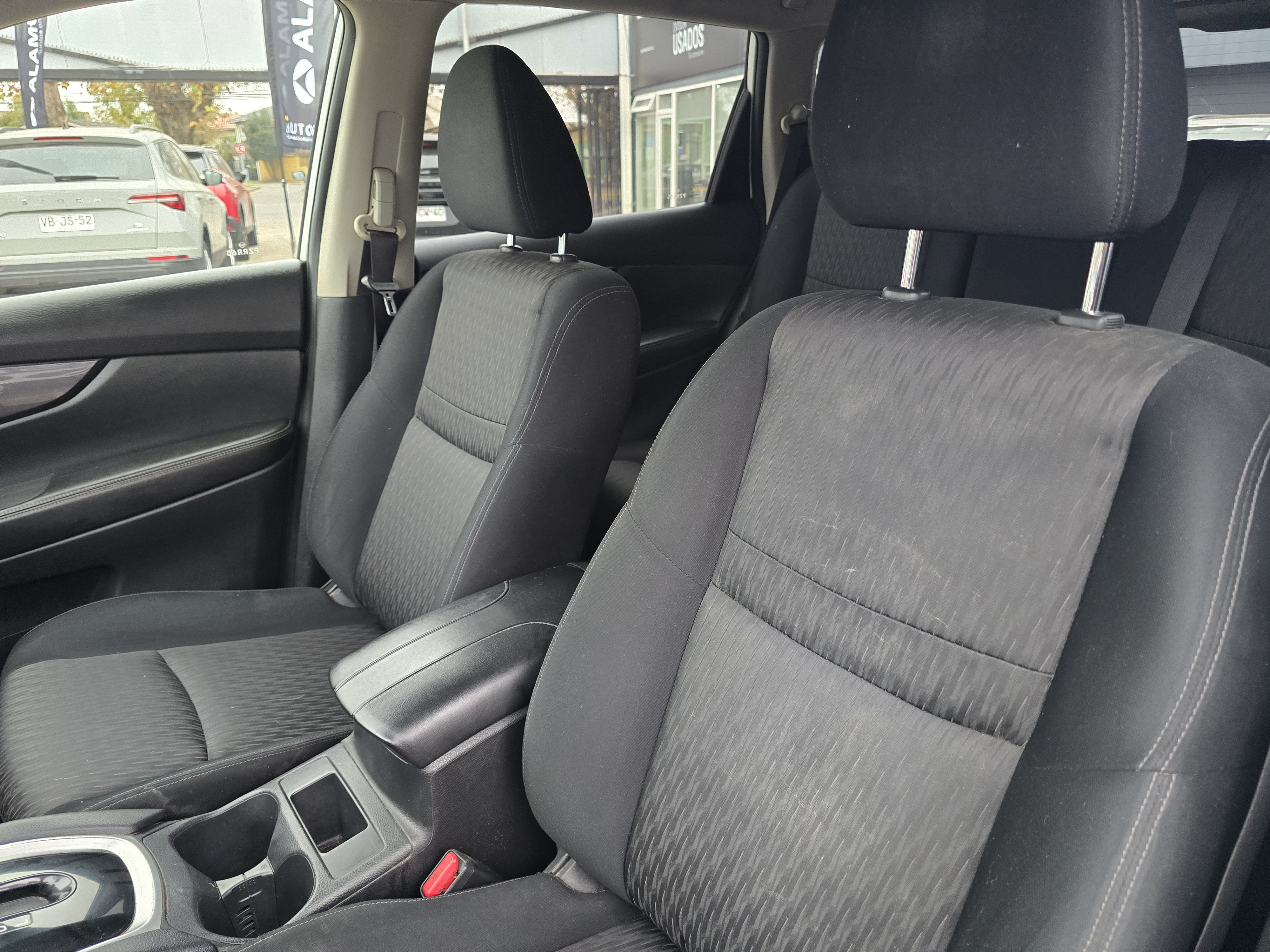 Nissan X Trail Sense — foto 10 de 18