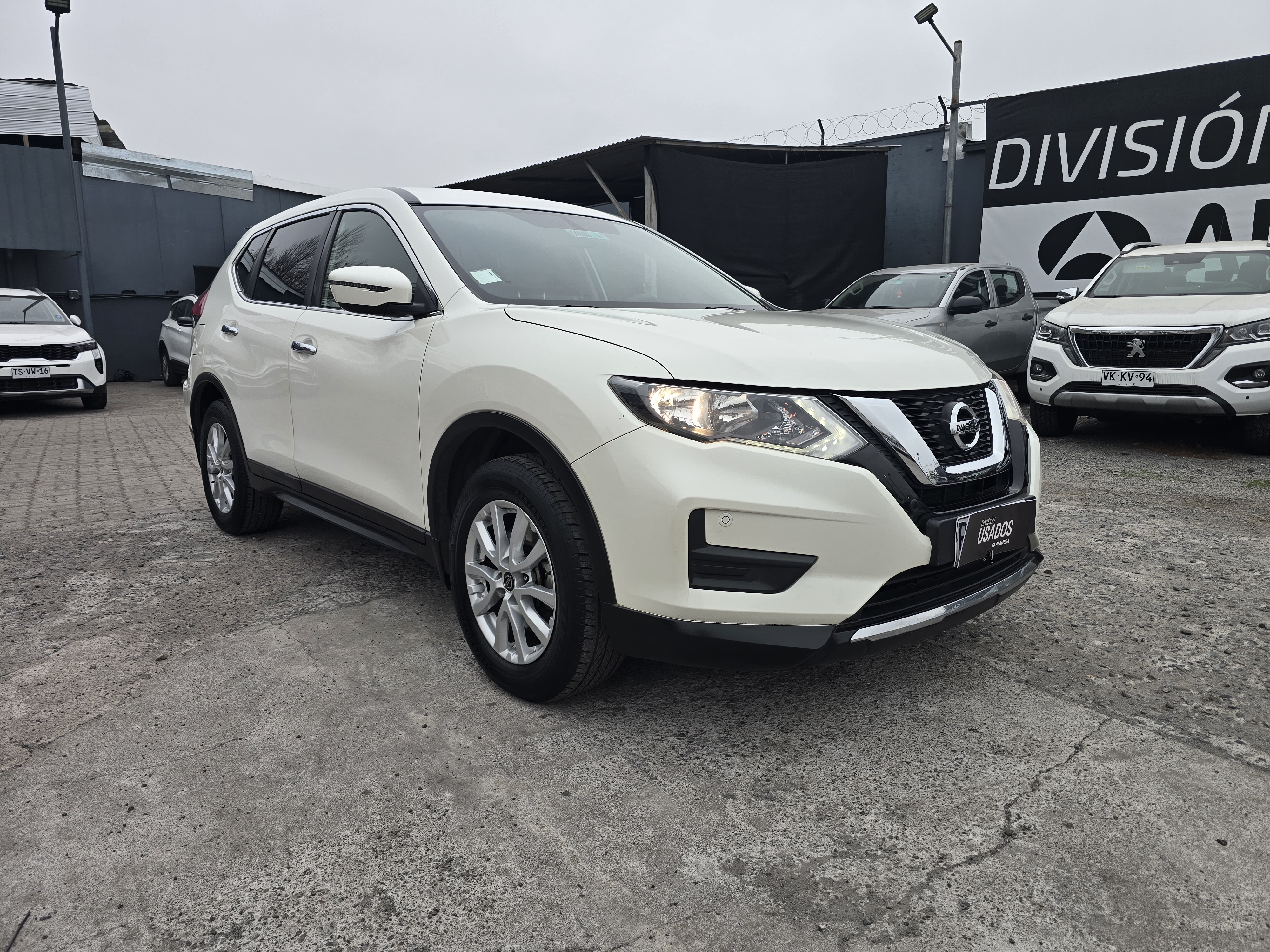 Nissan X Trail Sense — foto 13 de 18