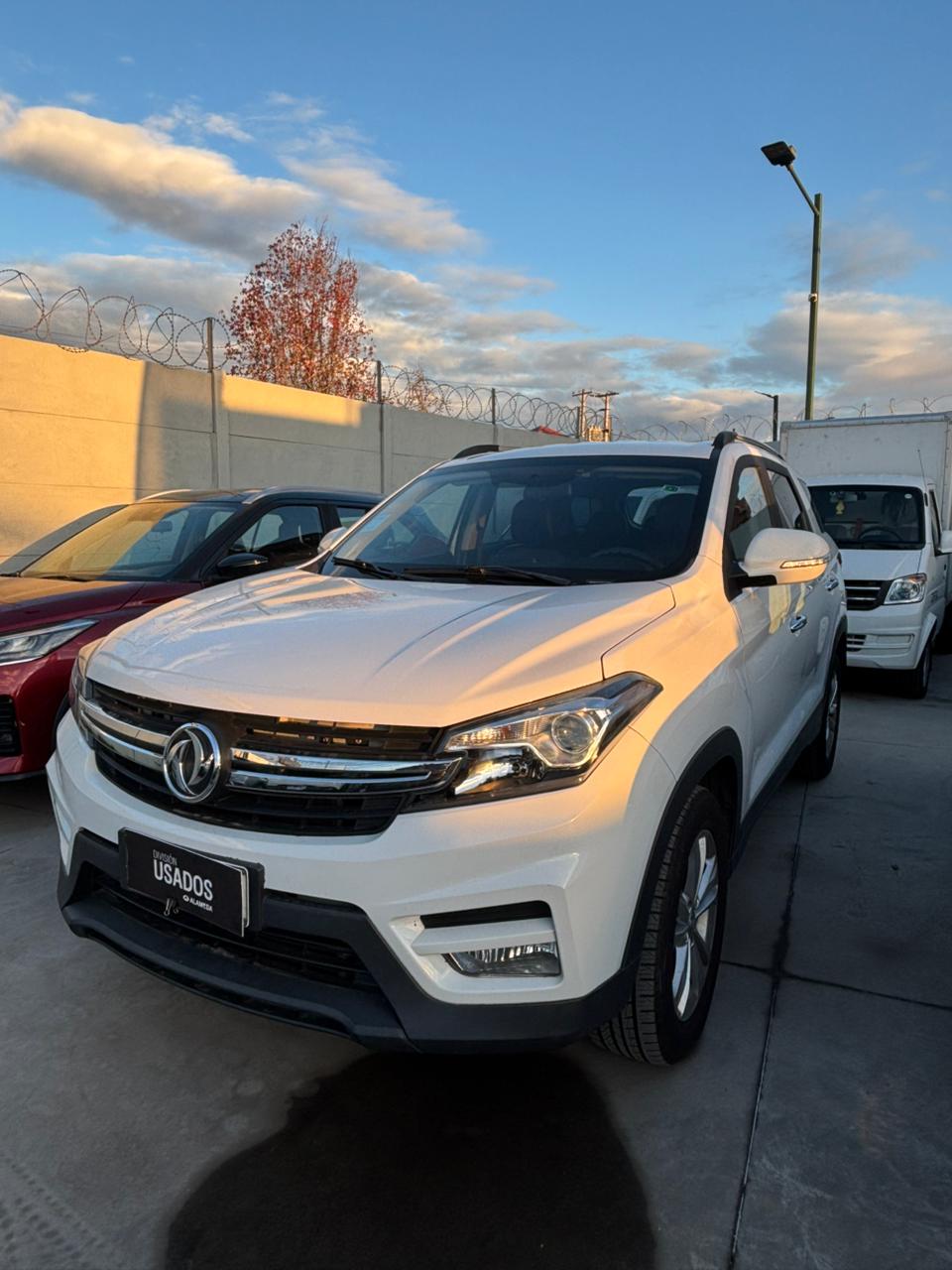 DFSK Suv560