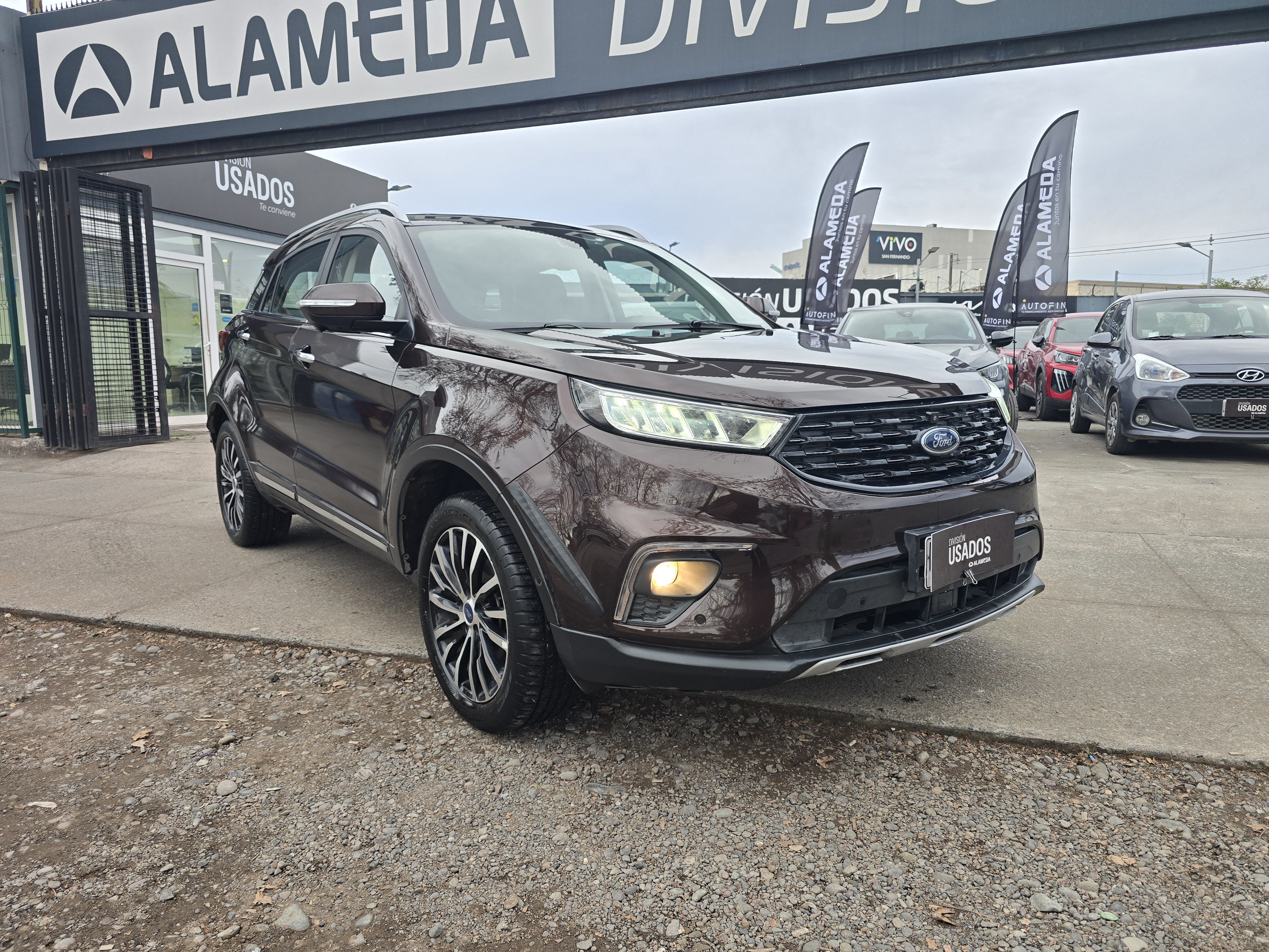 Ford Territory Titanium Gtdi — foto 16 de 21