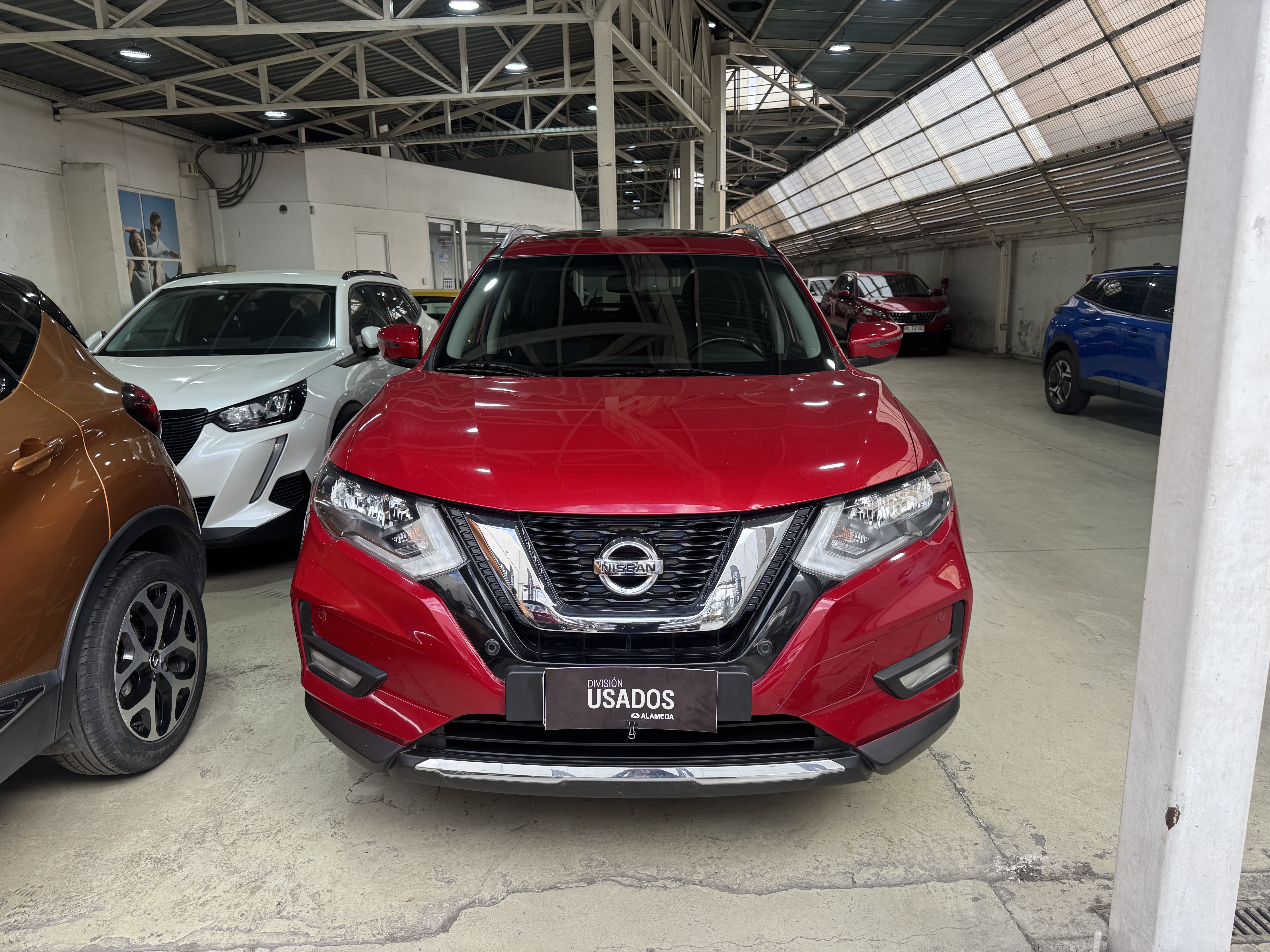 Nissan X-Trail — foto 9 de 9