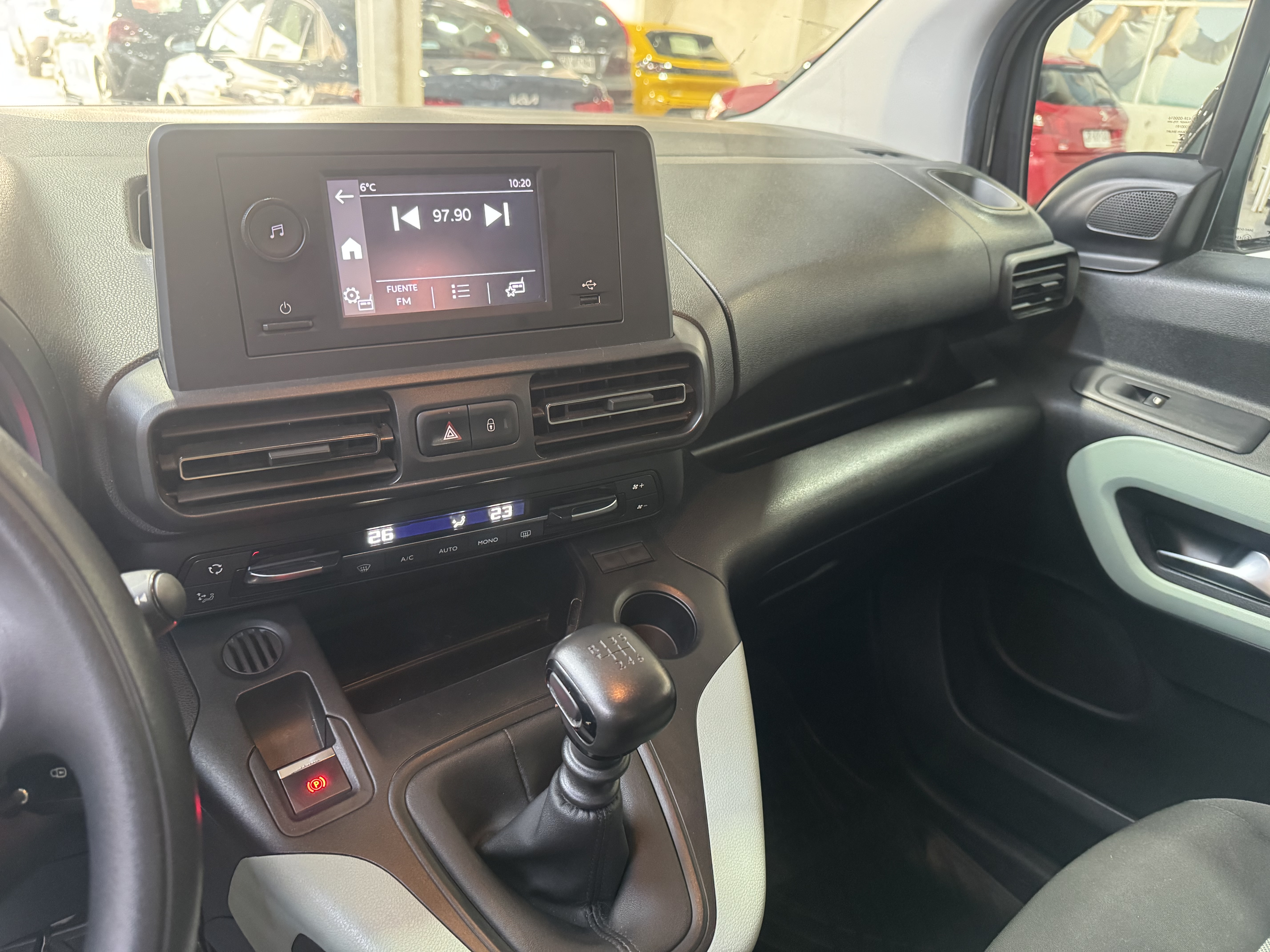 Citroën Berlingo Multispace Bluehdi Xl — foto 7 de 9