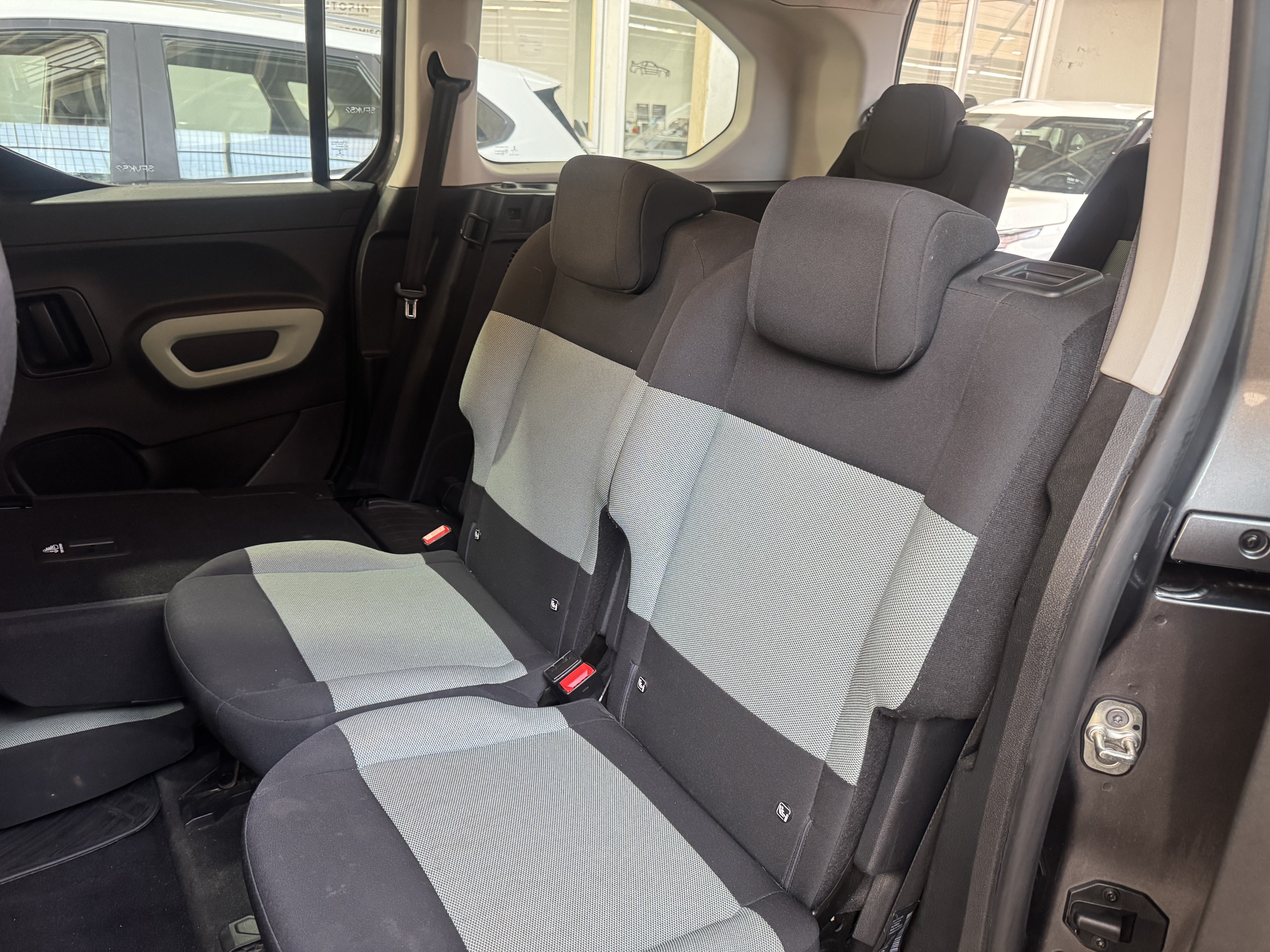 Citroën Berlingo Multispace Bluehdi Xl — foto 9 de 9