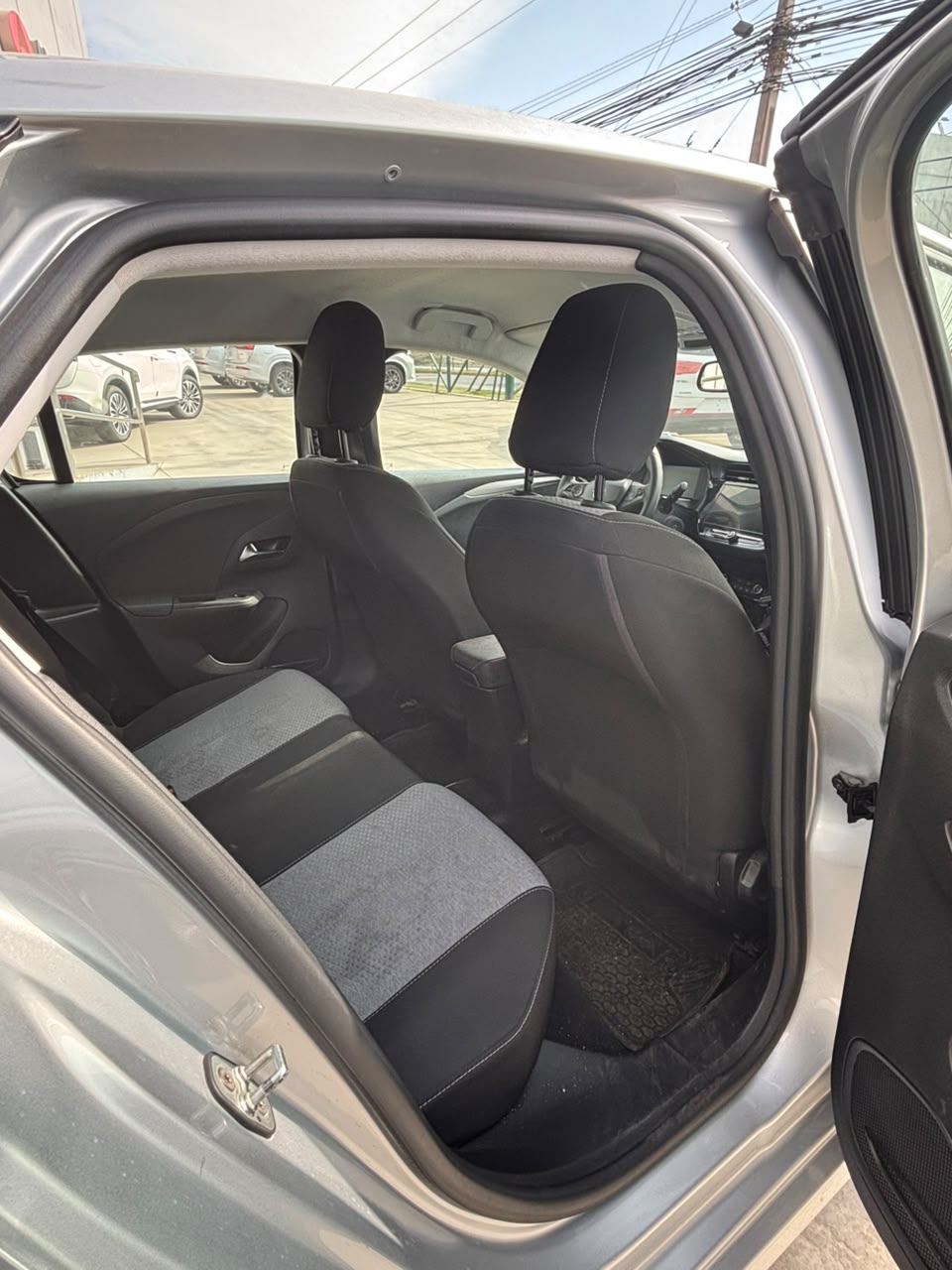 Opel Corsa — foto 5 de 7