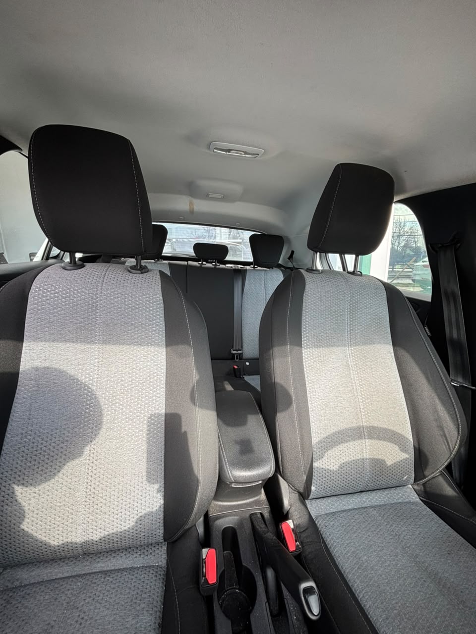 Opel Corsa — foto 6 de 7