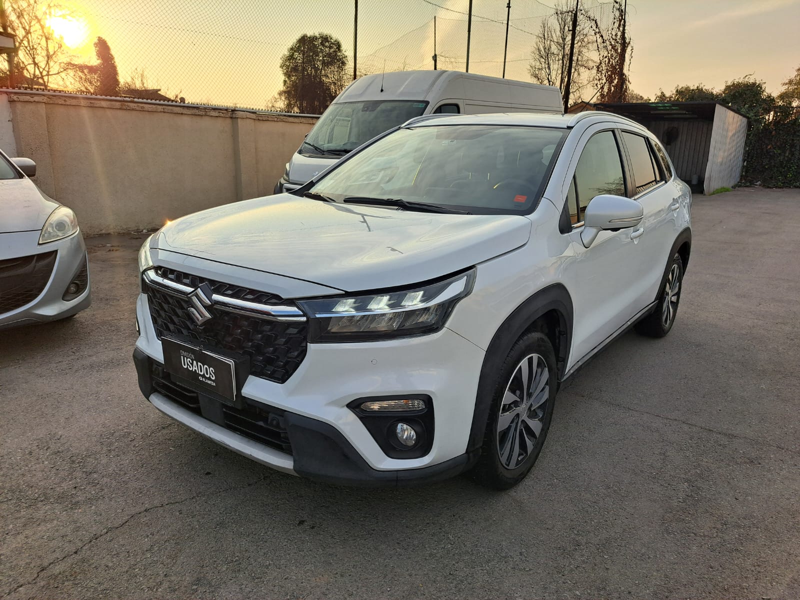 Suzuki S Cross