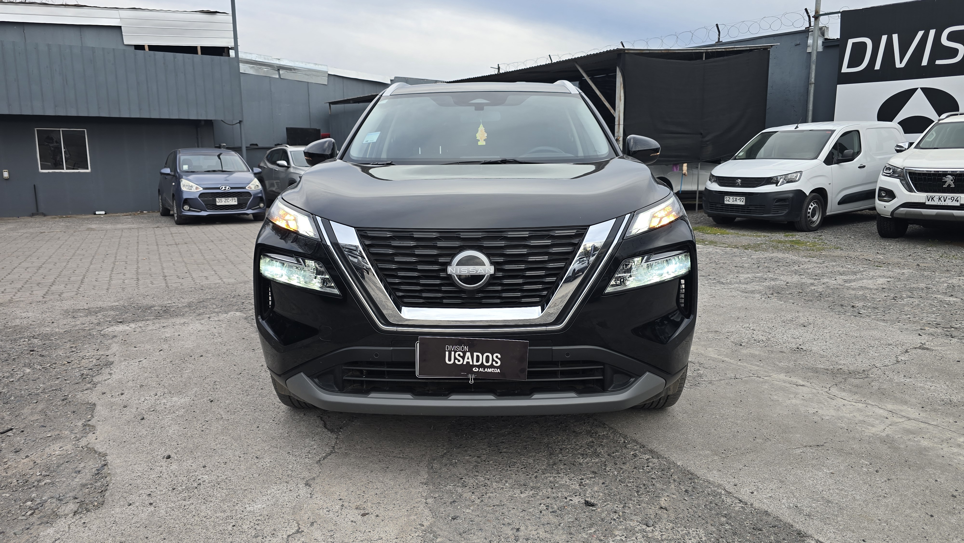 Nissan X Trail 4X2 2.5 Aut — foto 9 de 18
