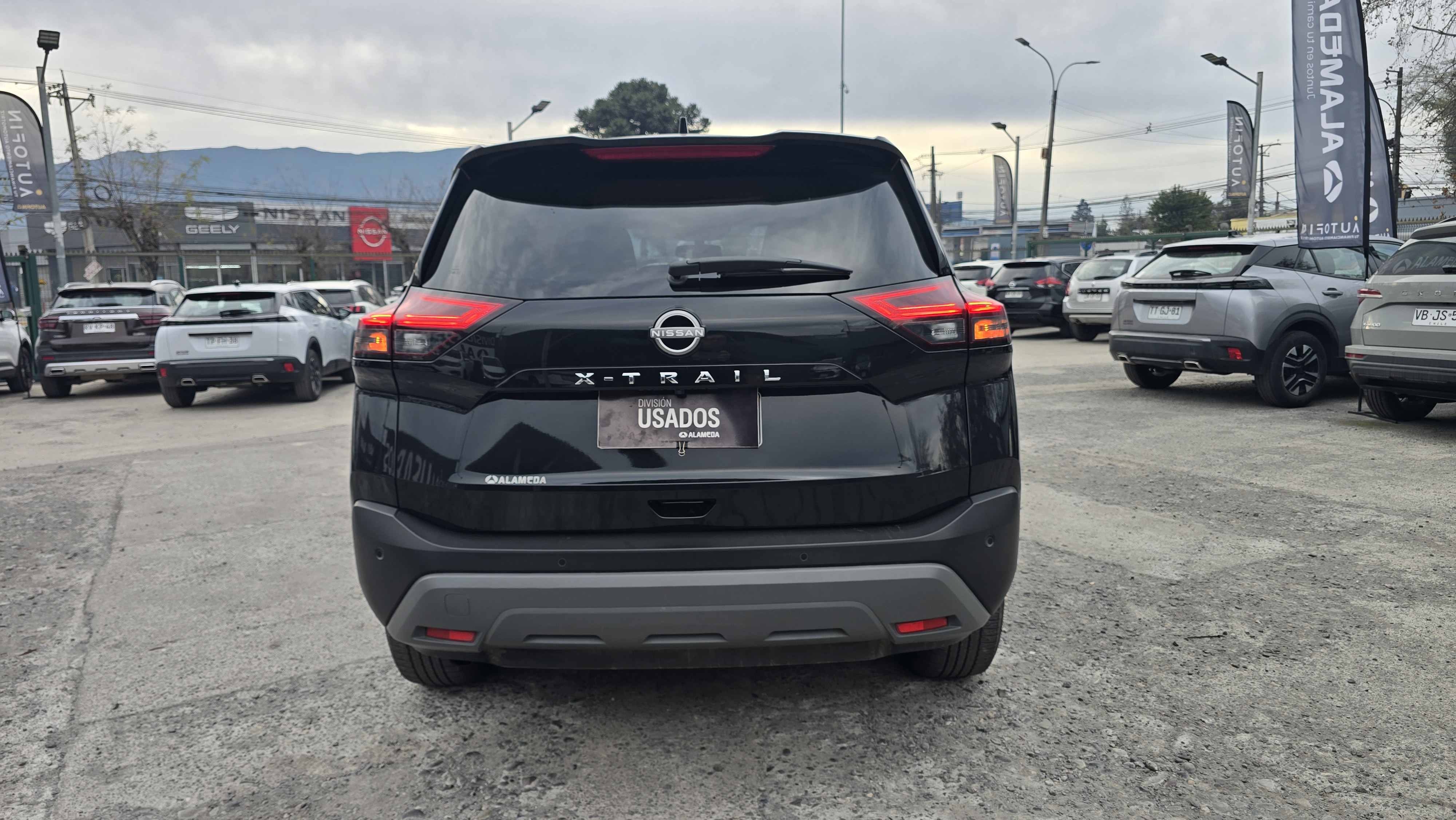 Nissan X Trail 4X2 2.5 Aut — foto 4 de 18