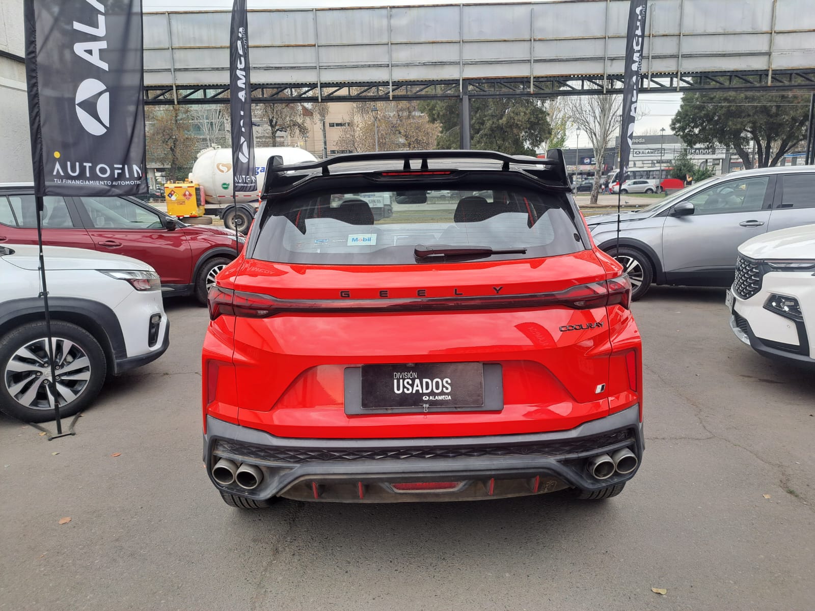 Geely New Coolray 1.5 Aut — foto 4 de 9