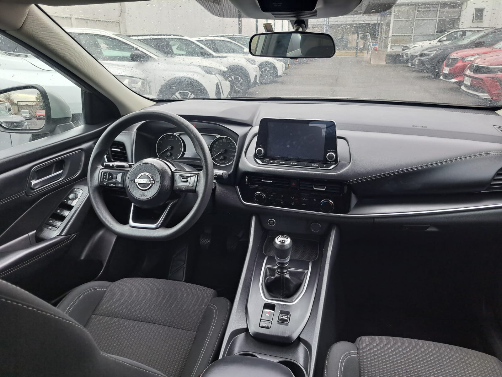 Nissan Qashqai — foto 9 de 9
