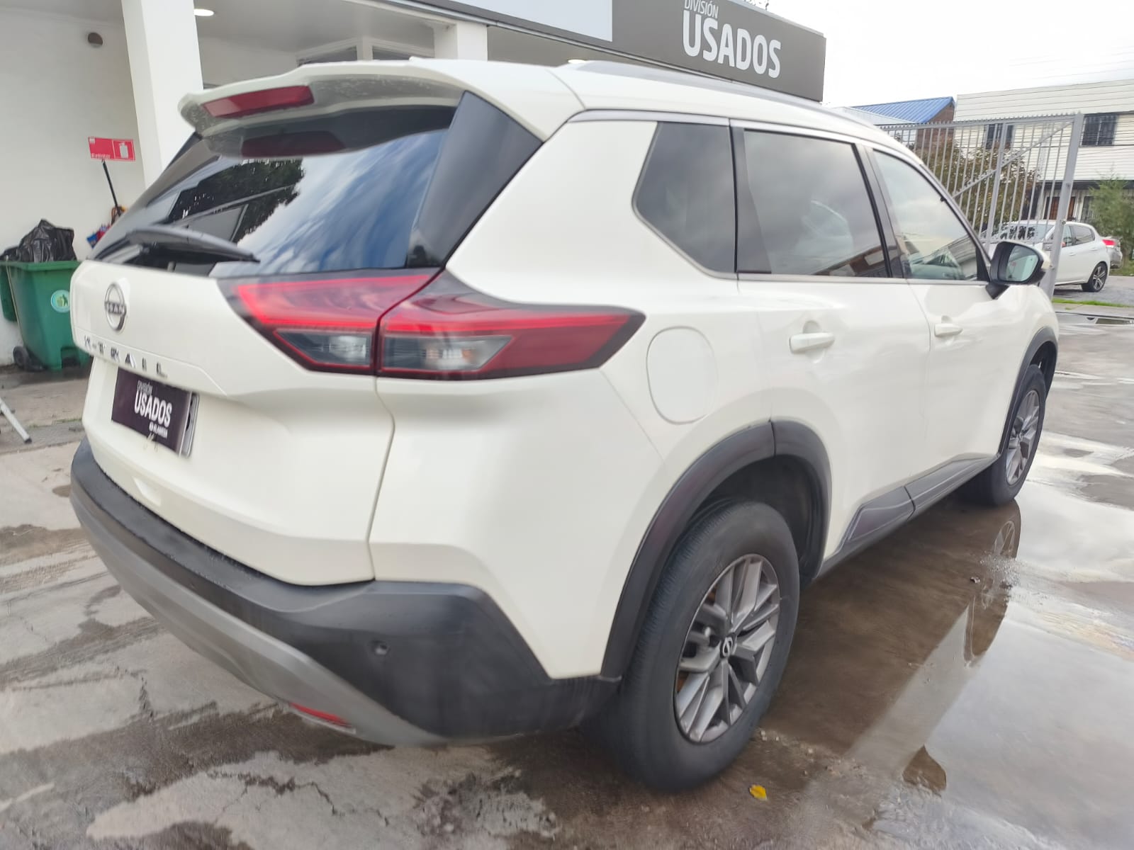 Nissan X Trail 4X2 7P — foto 4 de 10