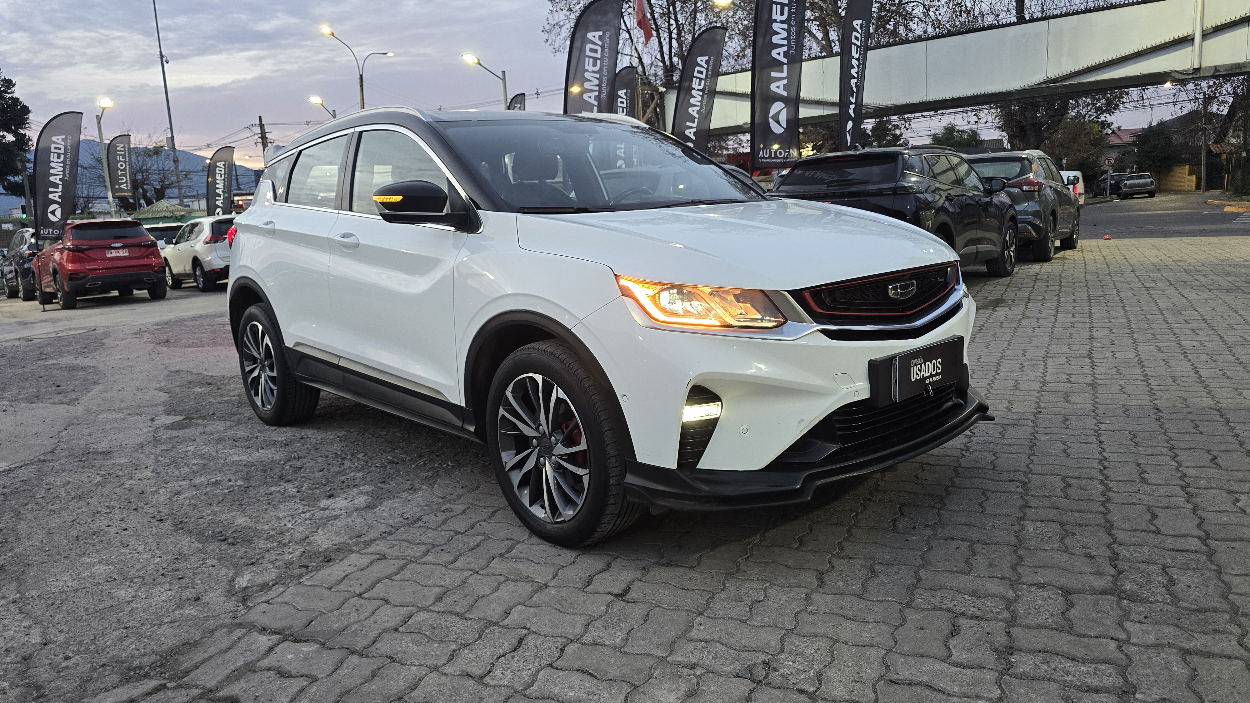 Geely Coolray 1.5 Aut — foto 3 de 10