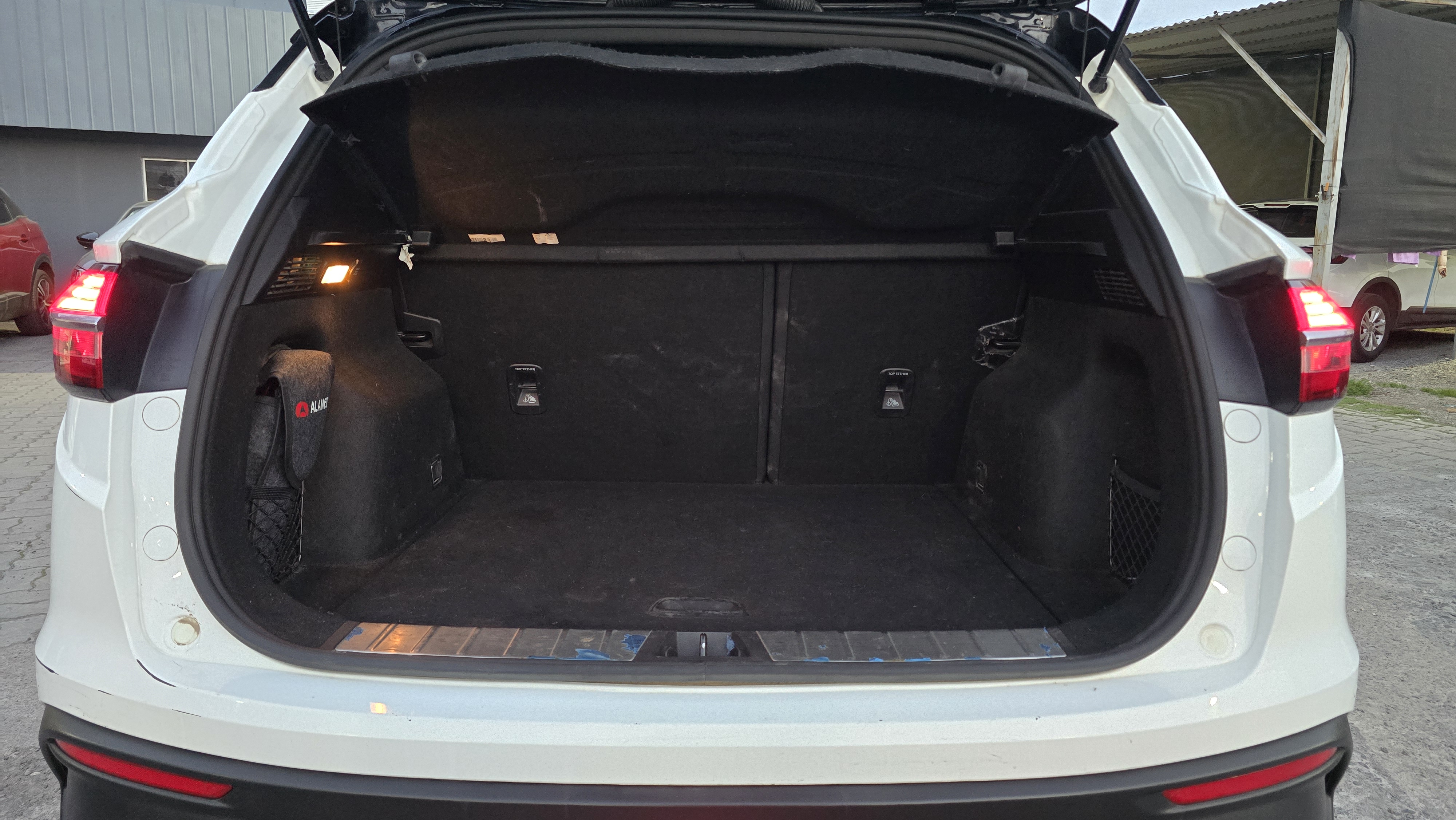Geely Coolray 1.5 Aut — foto 6 de 10