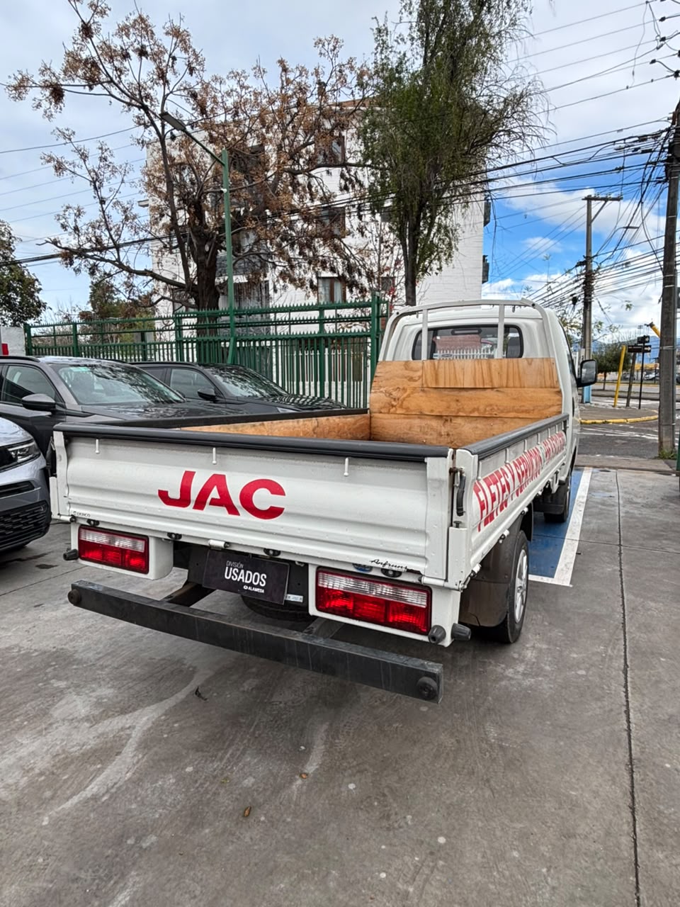 JAC X200 — foto 4 de 5