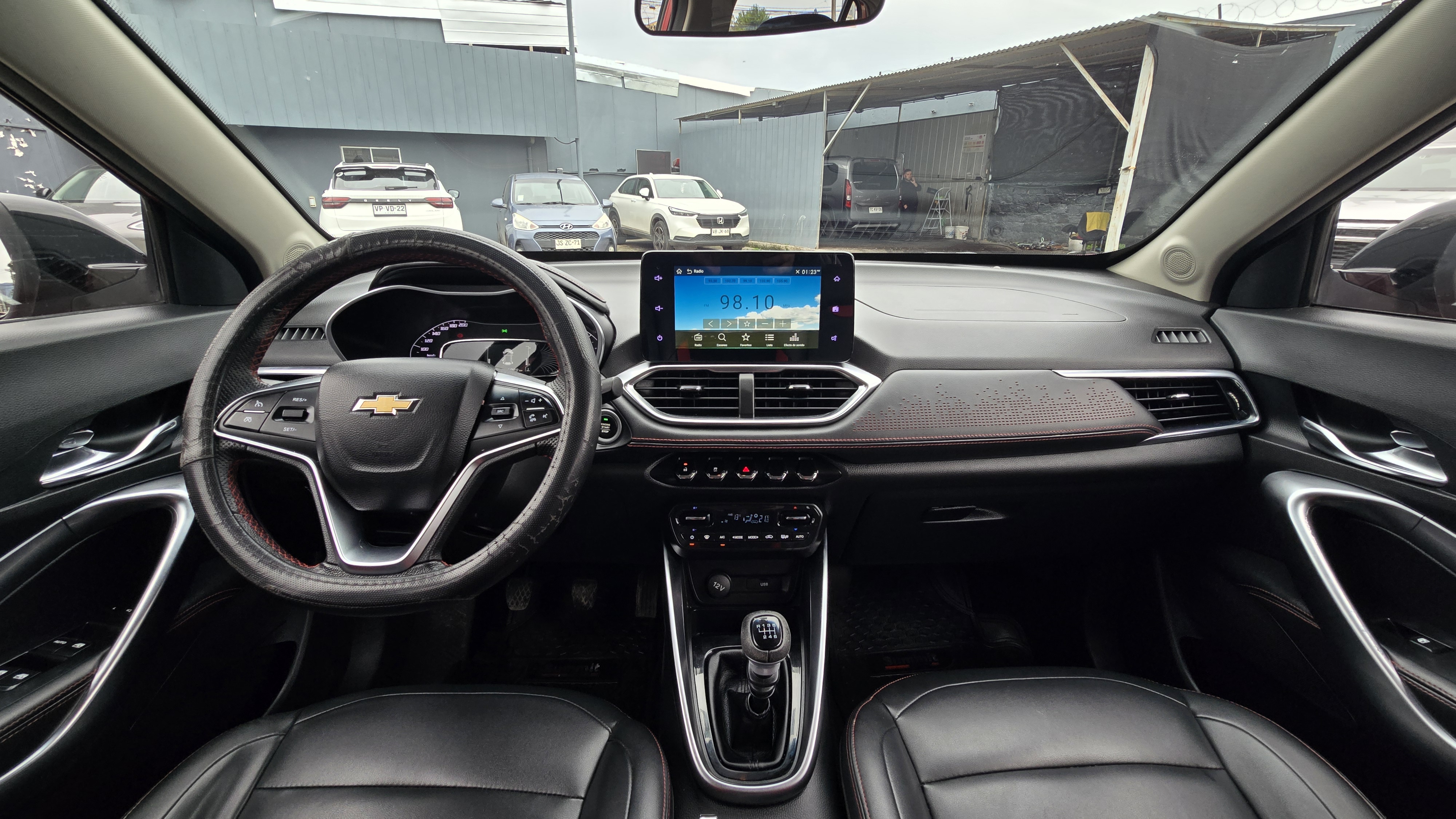 Chevrolet Groove — foto 8 de 20