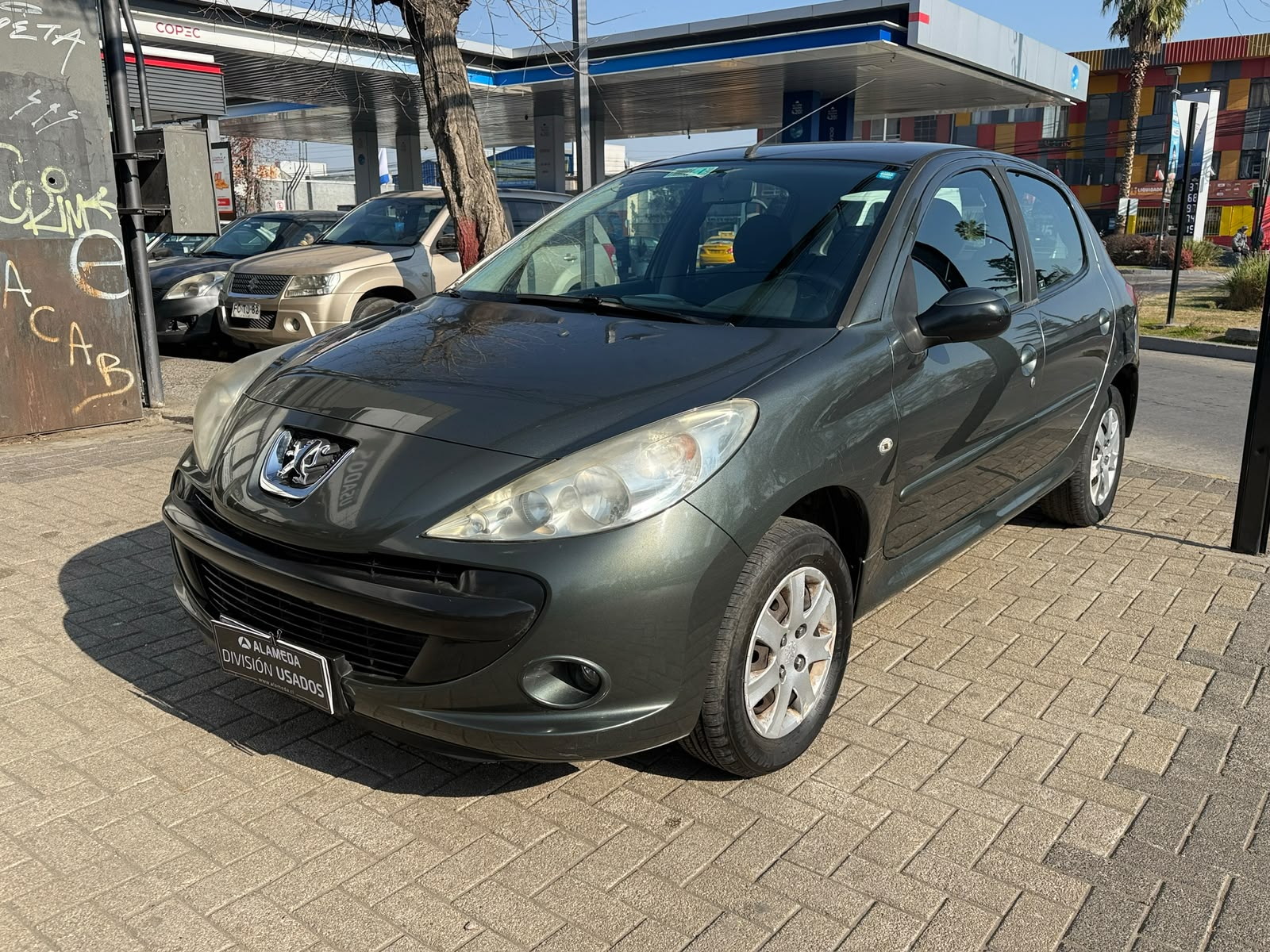 Peugeot 207 Compact One Line — foto 2 de 9
