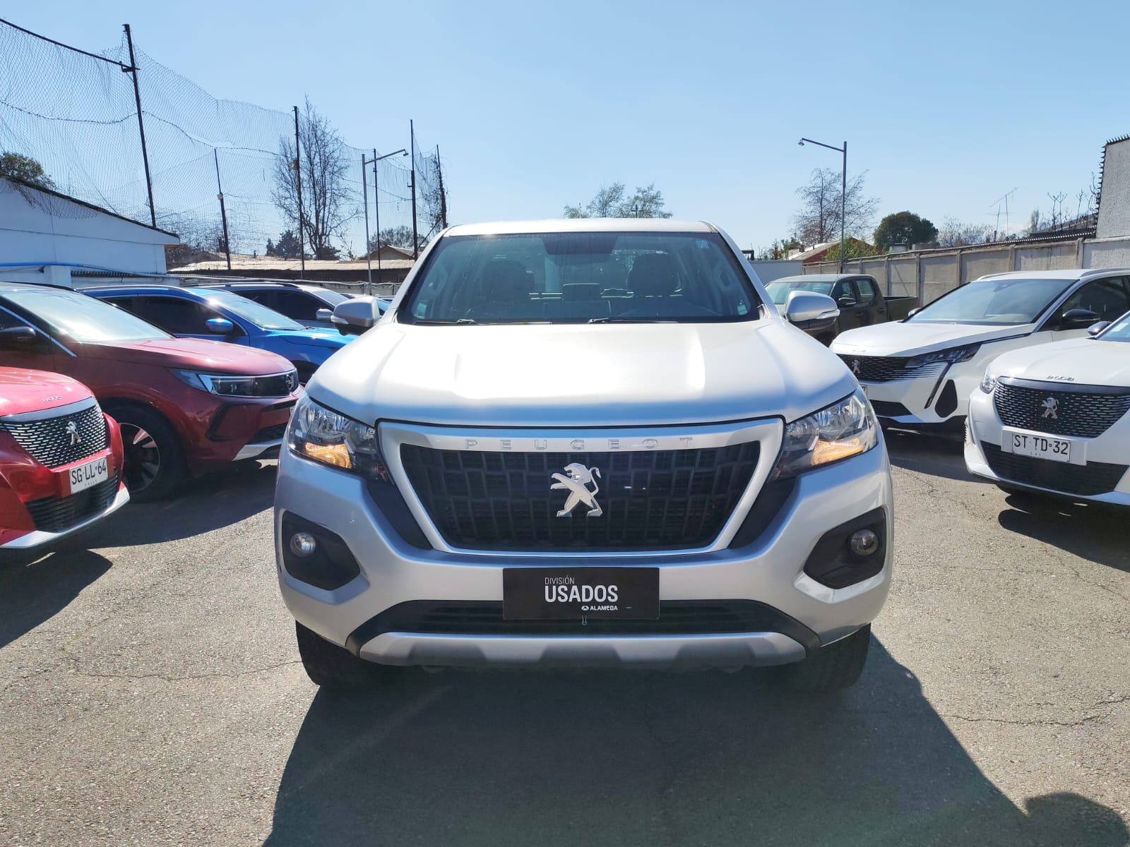 Peugeot Landtrek Bluehdi 4X4 2.2 Aut — foto 2 de 10