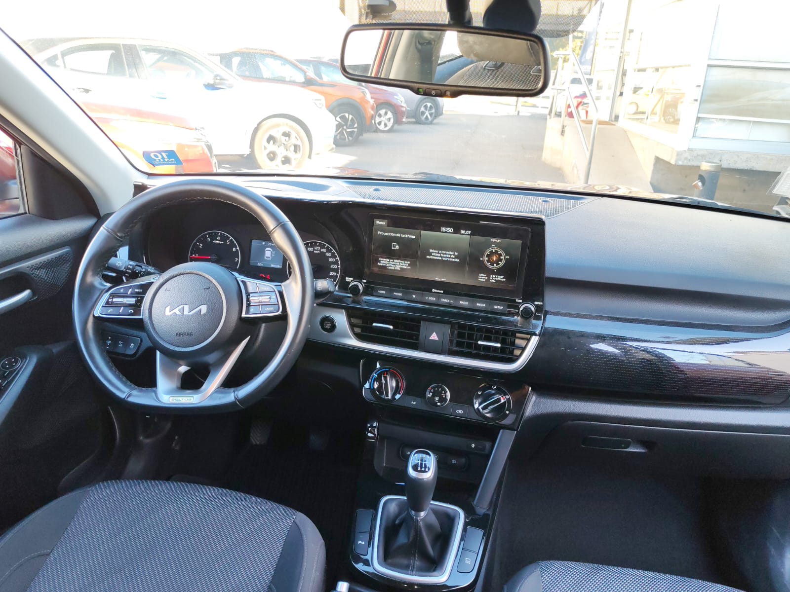 KIA Seltos Mpi 6Mt — foto 8 de 10