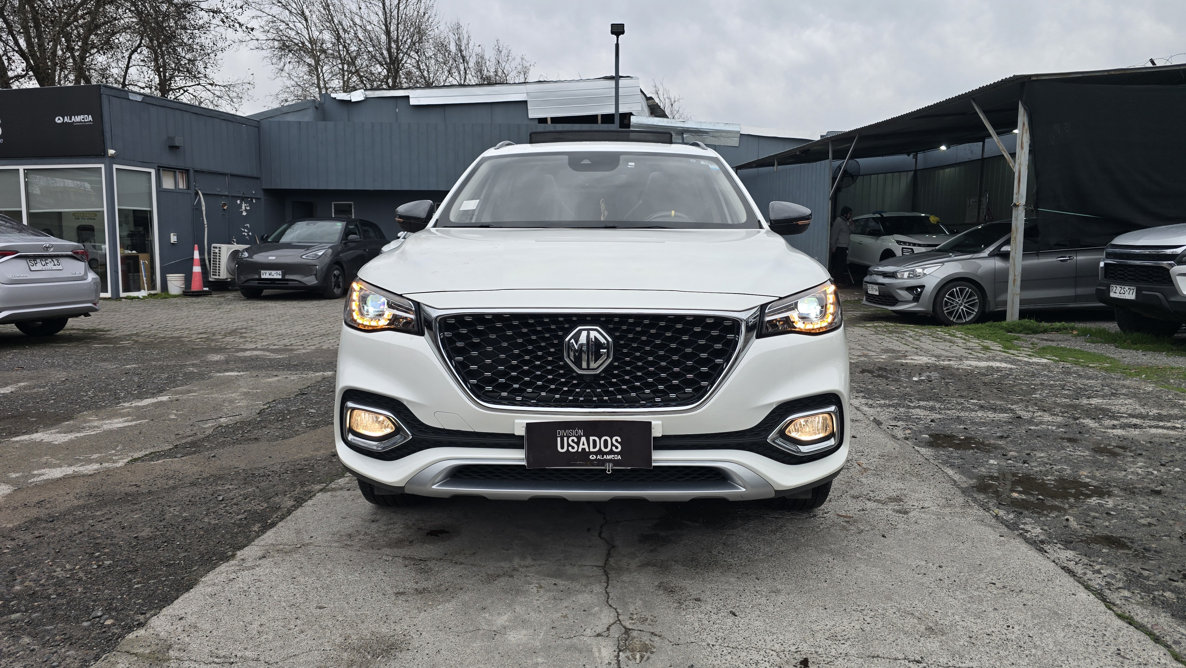 MG Hs Trophy 4X4 2.0 Aut — foto 5 de 10