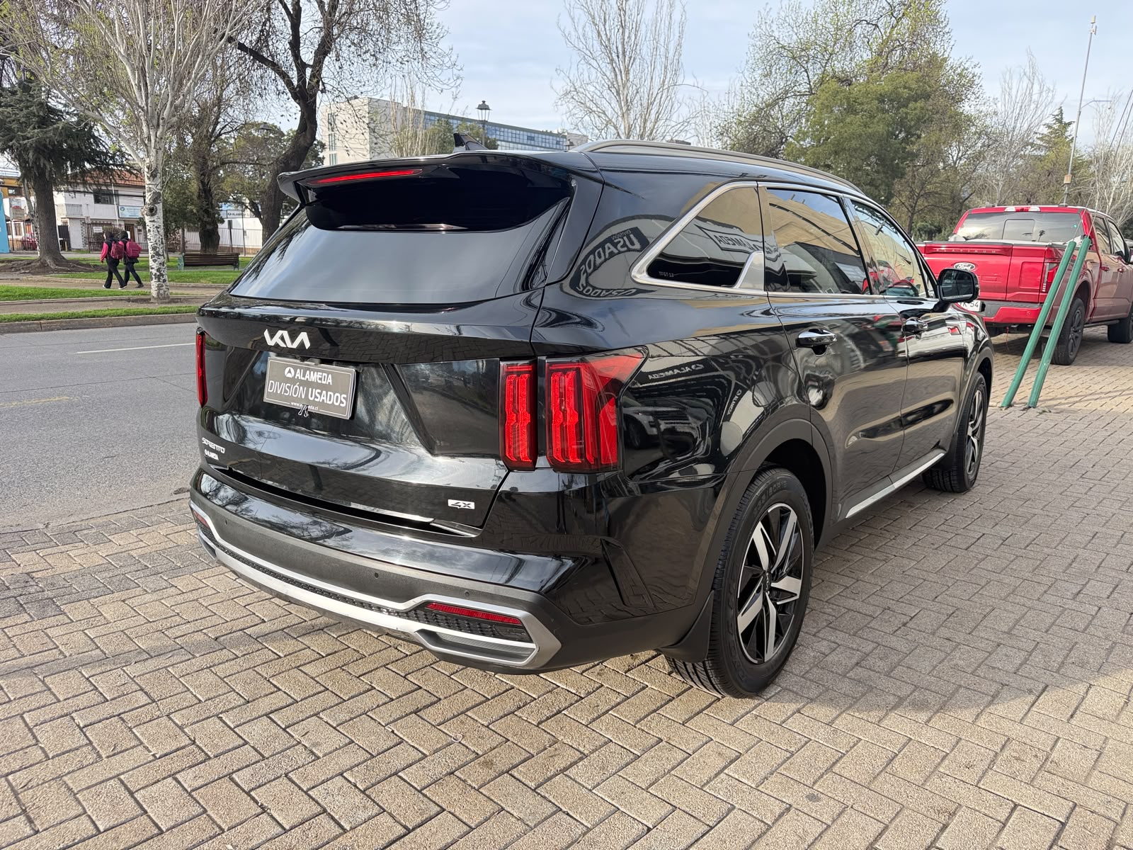 KIA Sorento — foto 5 de 16