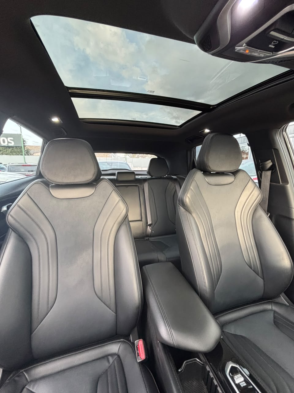 Geely Coolray 4X2 1.5 Aut — foto 3 de 7