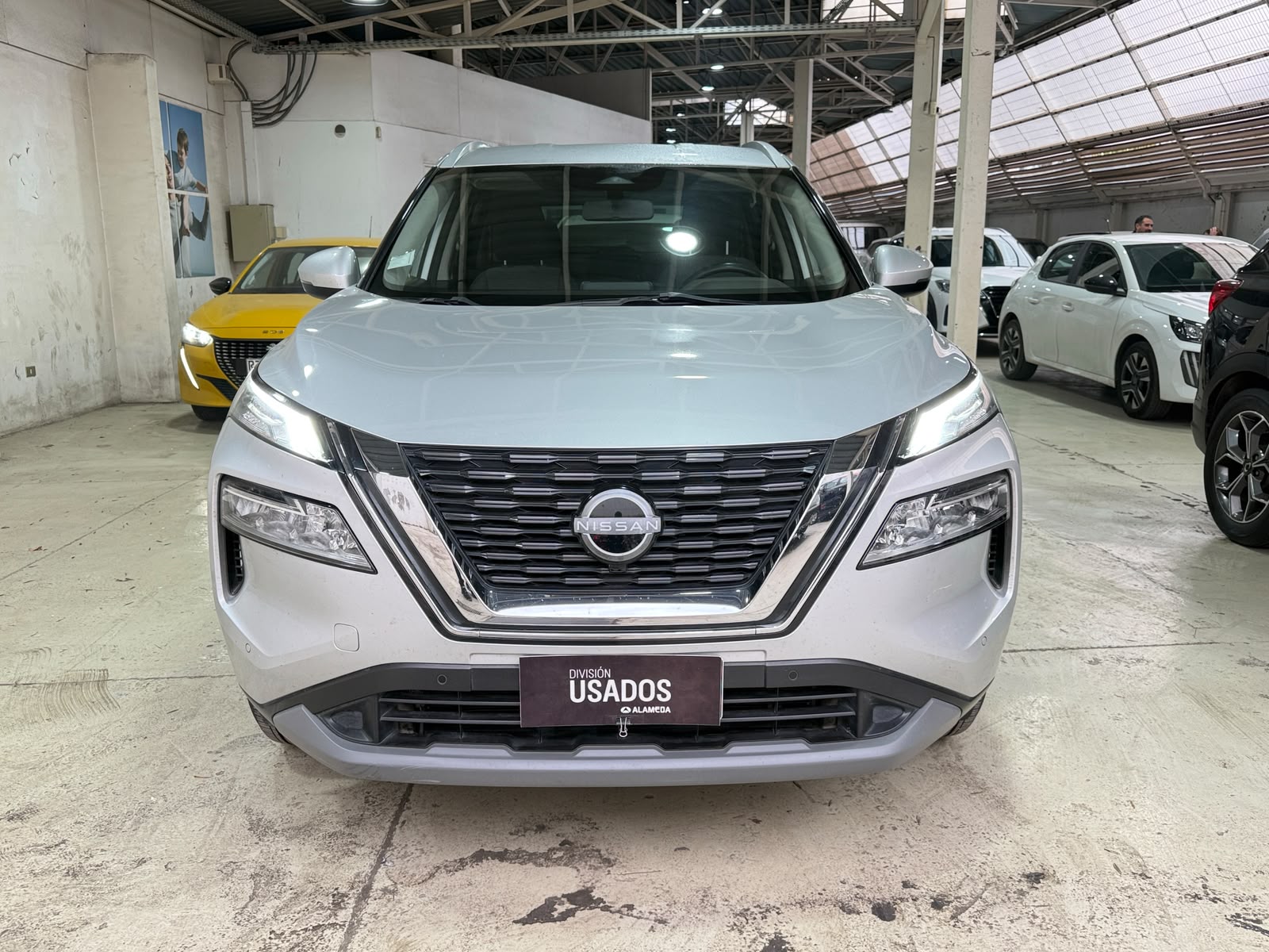 Nissan X Trail 4X2 7P