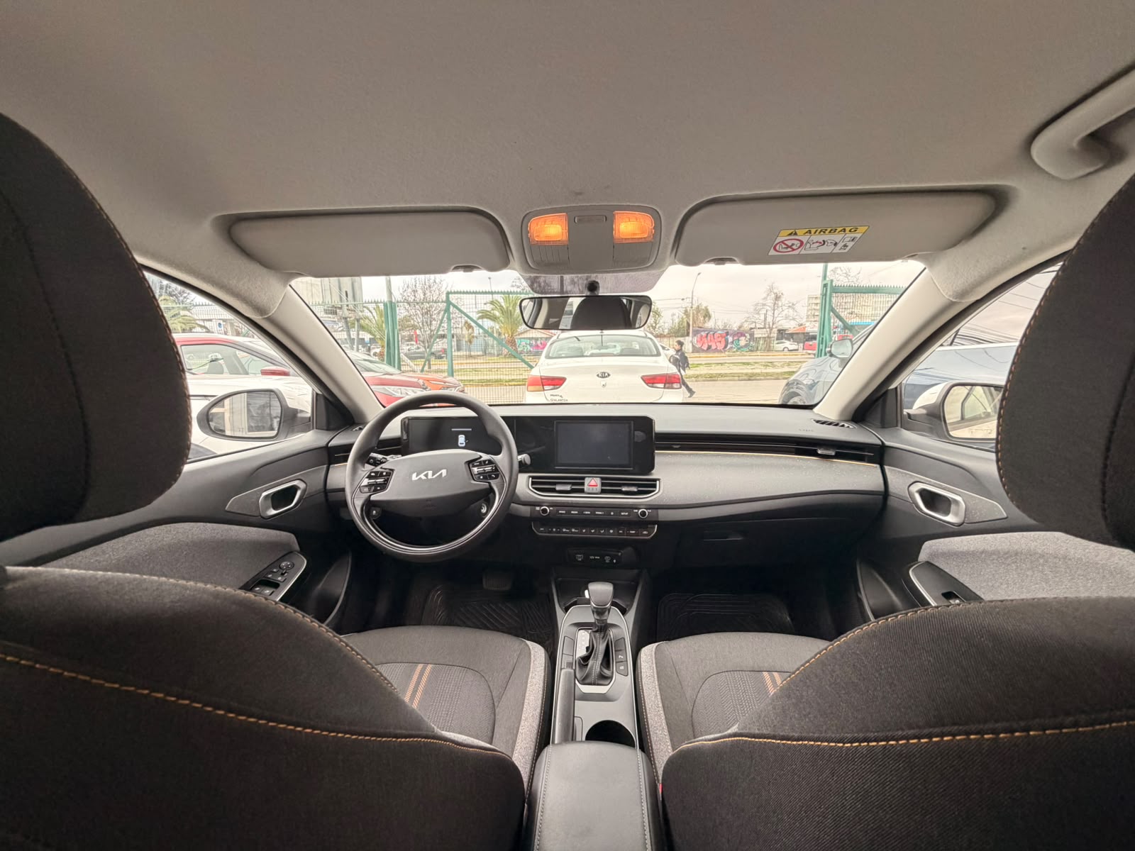 KIA K3 Cross Mpi1.6 Aut — foto 3 de 4