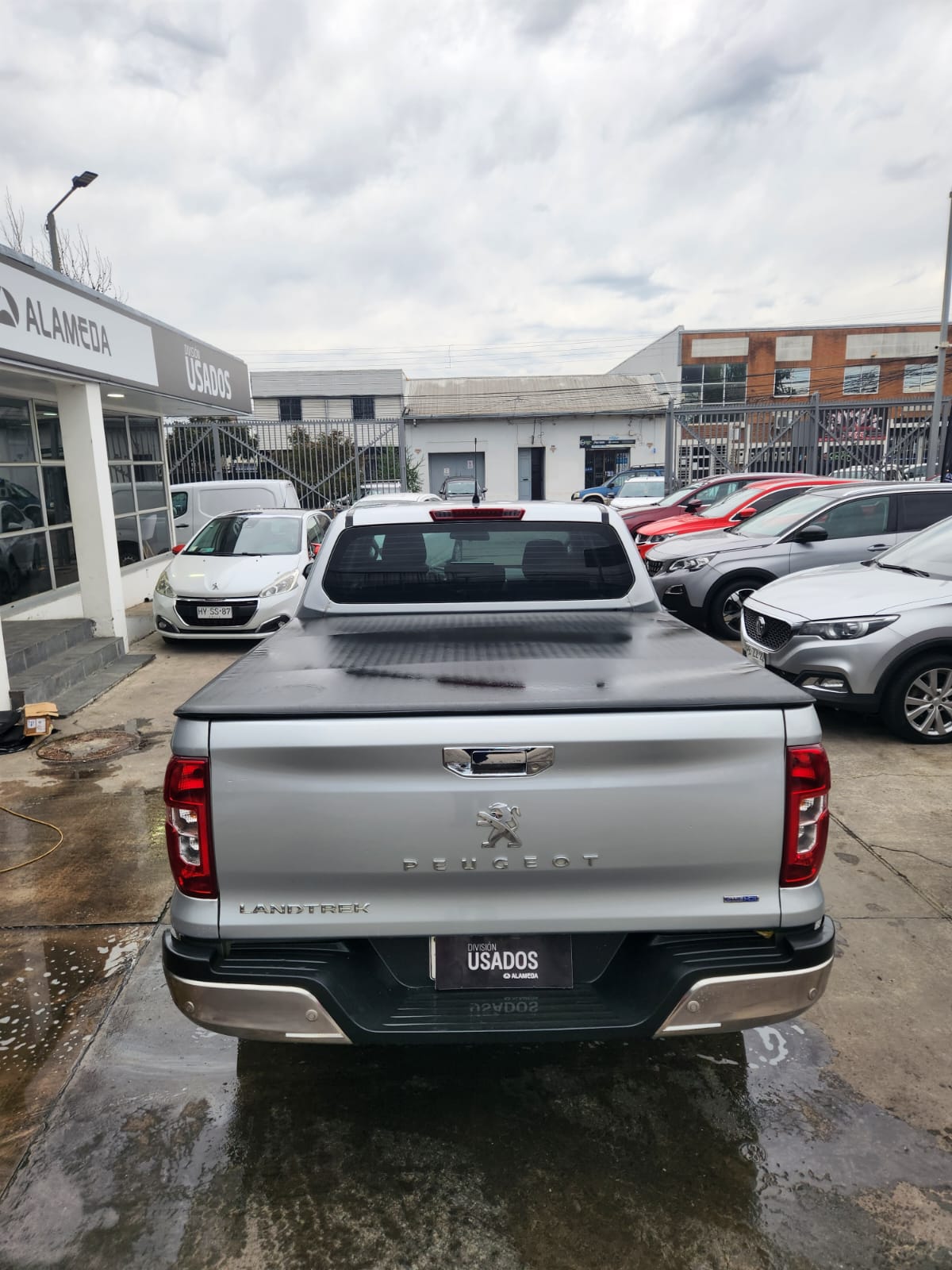 Peugeot Landtrek Blue Hdi180 — foto 6 de 8