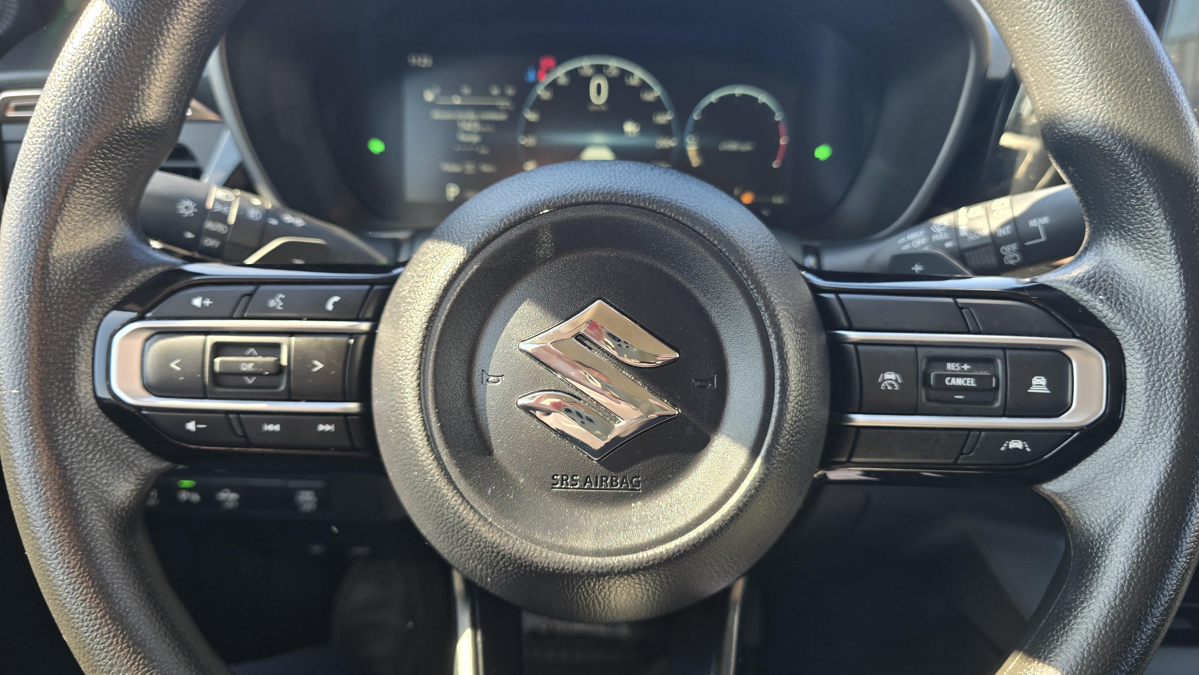 Suzuki Across 1.5 Aut — foto 10 de 10