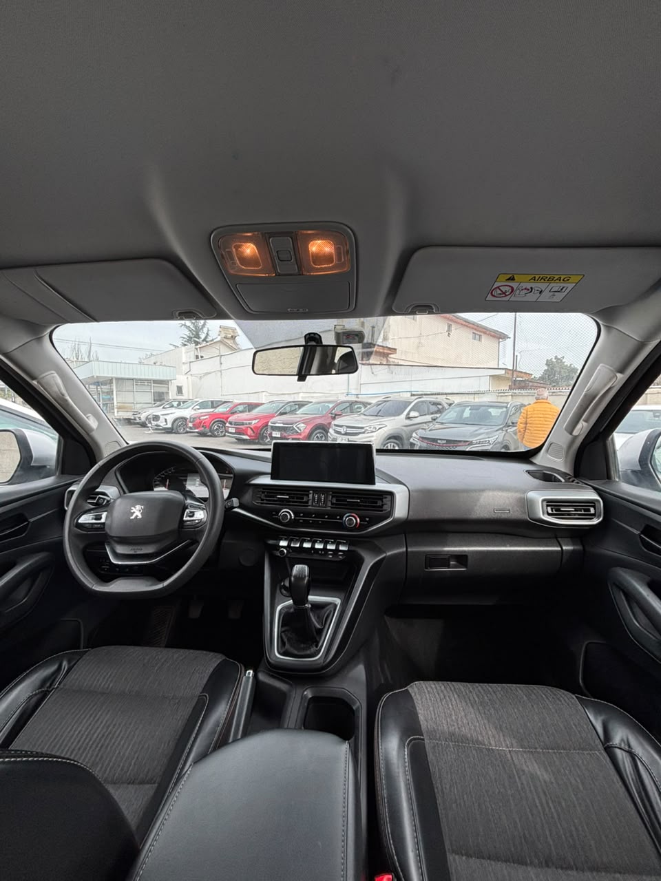 Peugeot Landtrek — foto 4 de 6