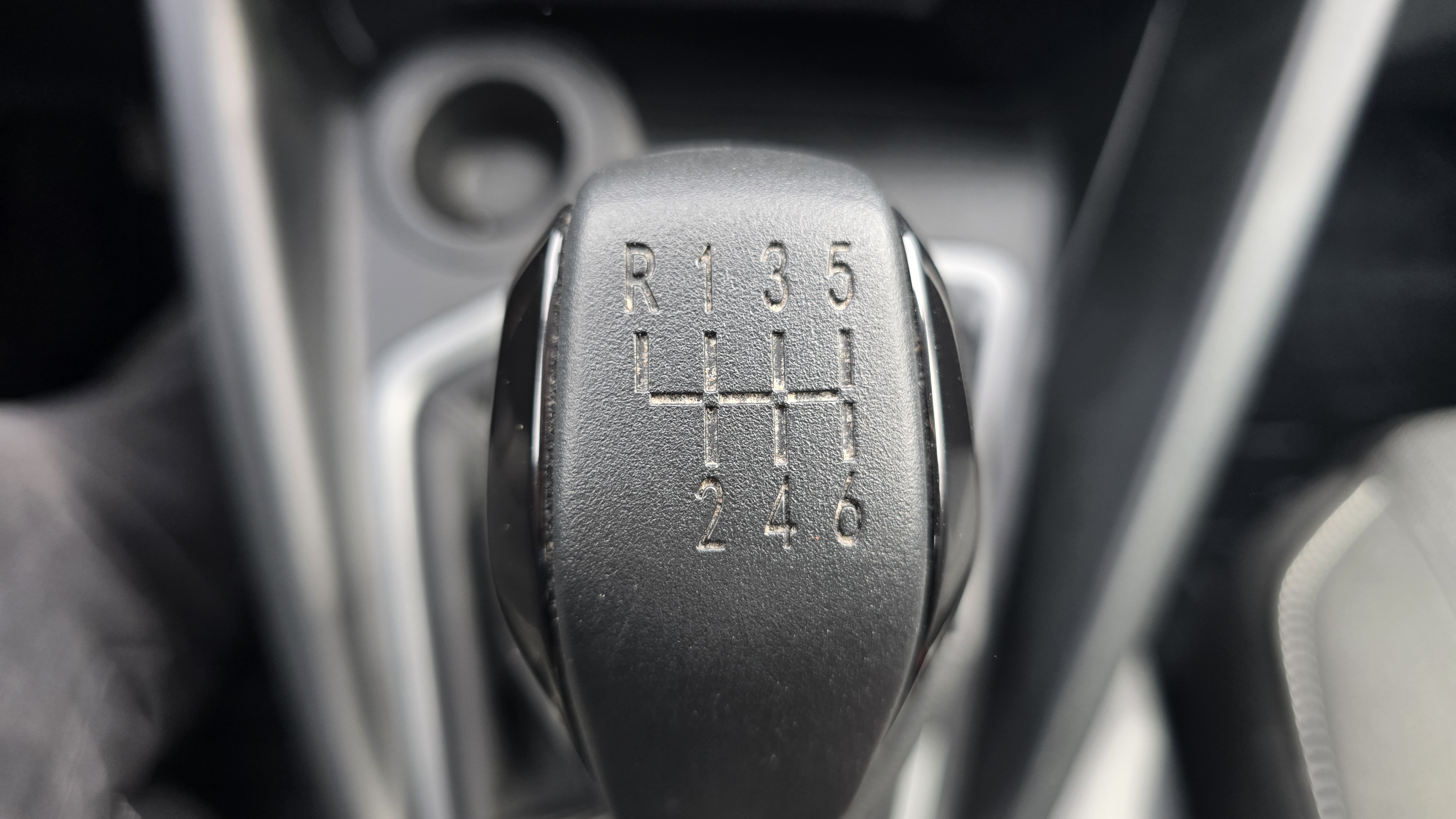 Peugeot Landtrek — foto 10 de 11