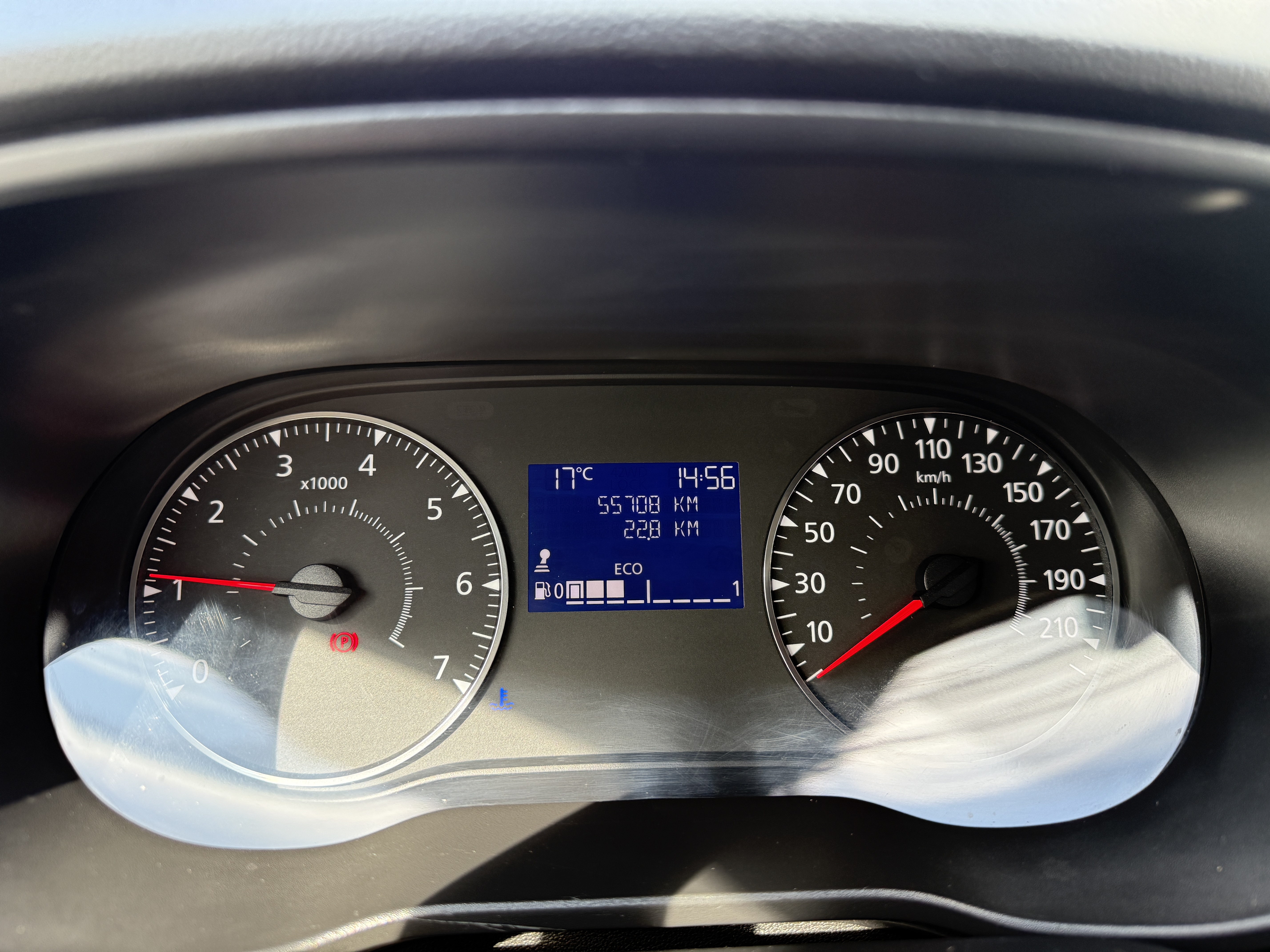 Renault Duster Ii Life — foto 8 de 9