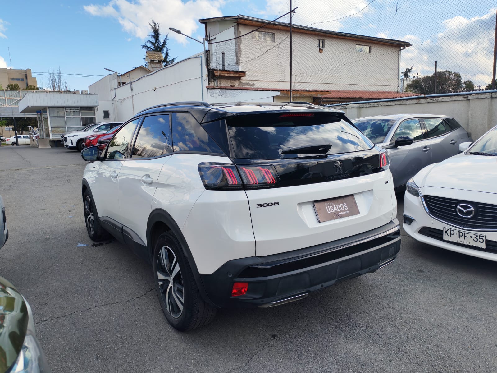 Peugeot 3008 Puretech 180 Eat8 1.6 Aut — foto 3 de 8
