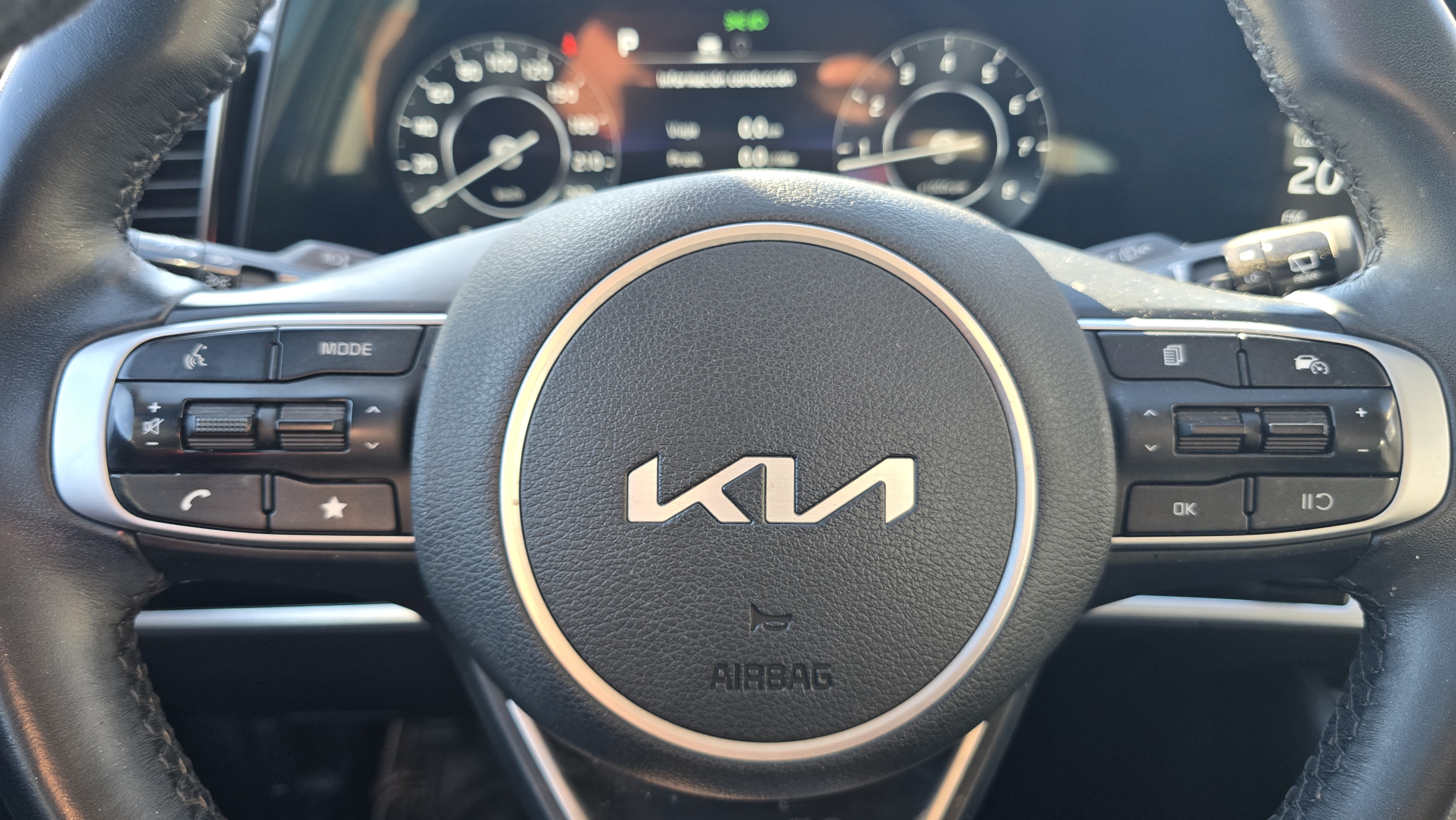 KIA Sportage Ex2.0 Aut — foto 11 de 20
