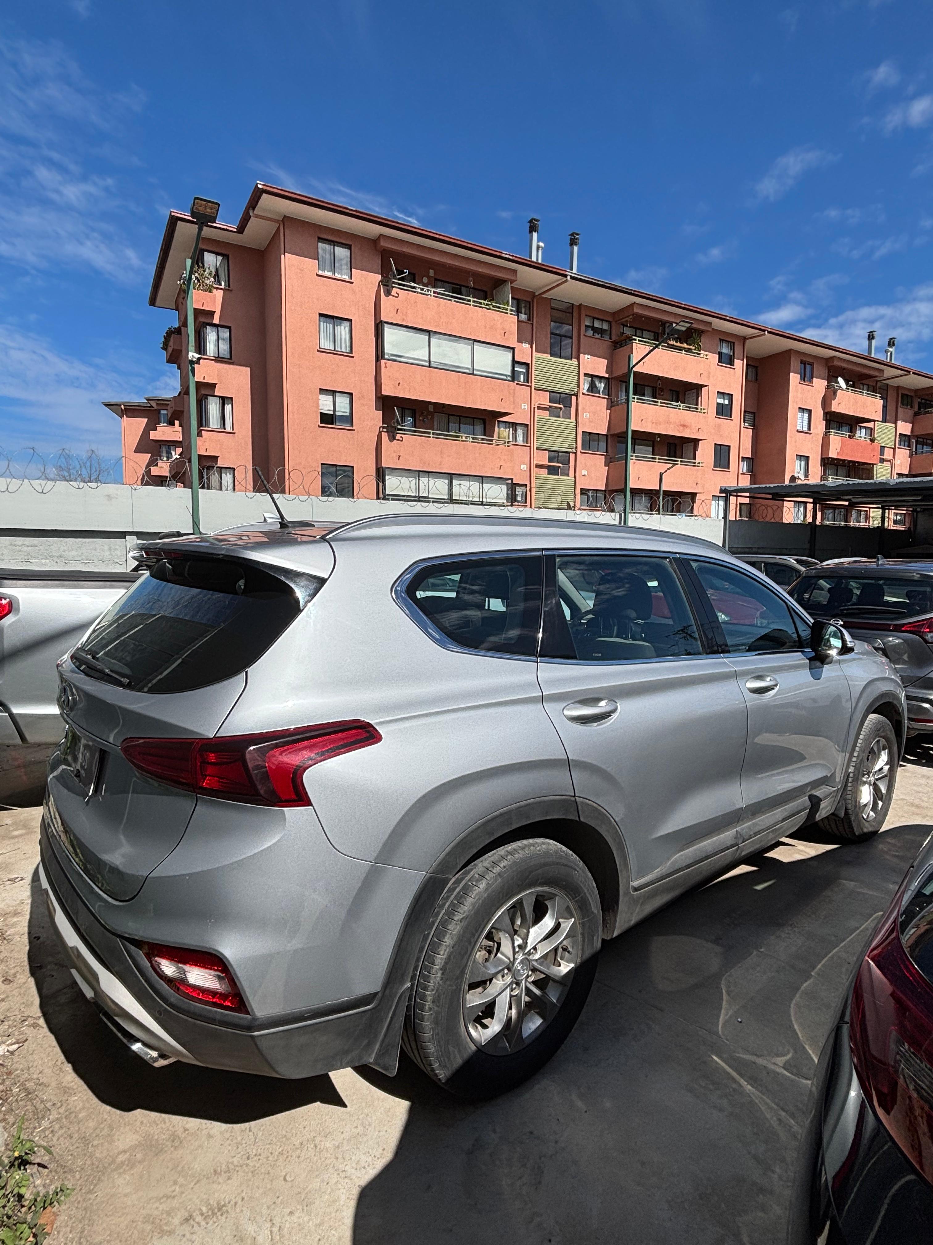 Hyundai Santa Fe Tm — foto 2 de 7