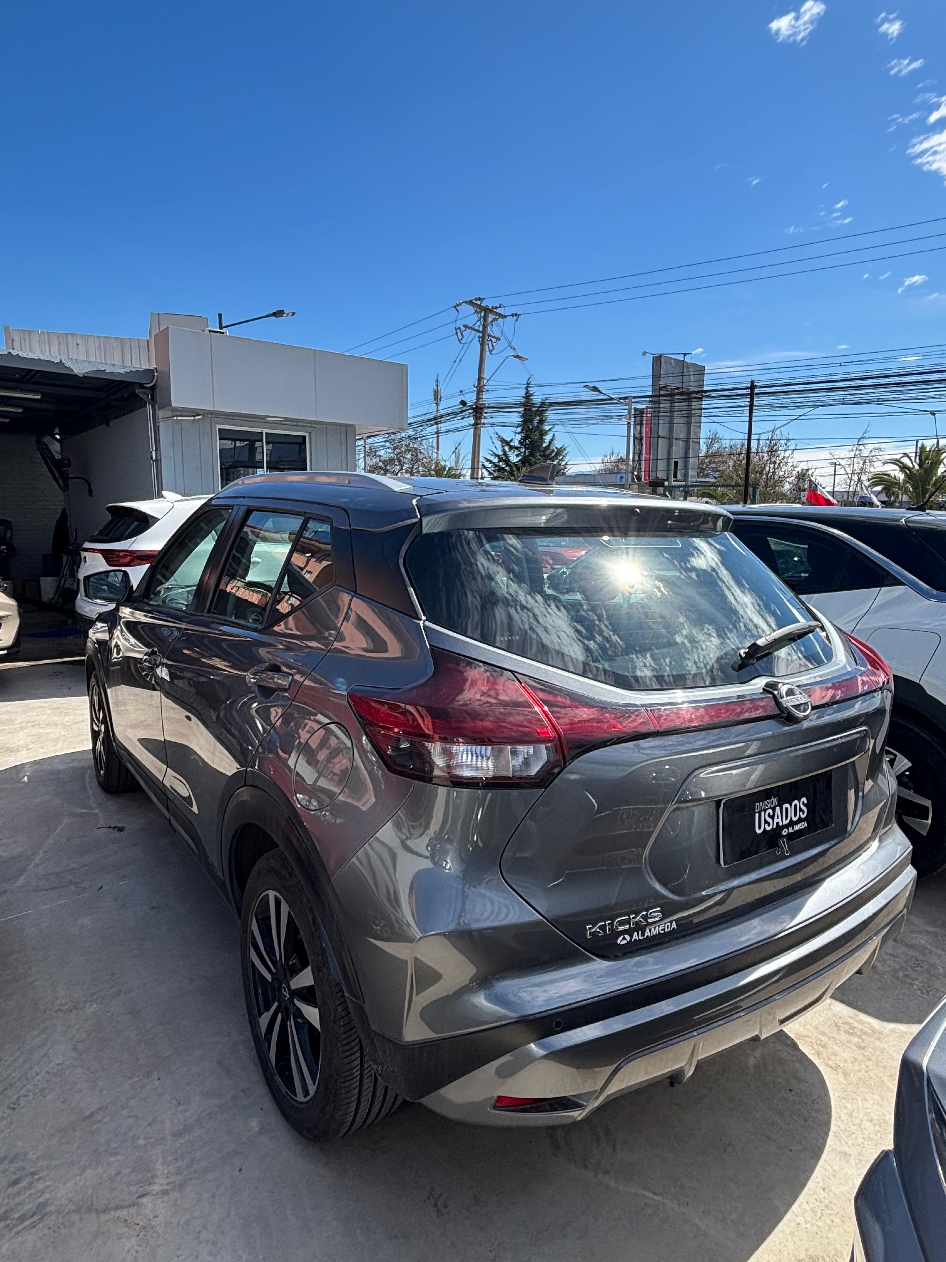 Nissan Kicks 4X2 1.6 Aut — foto 3 de 6