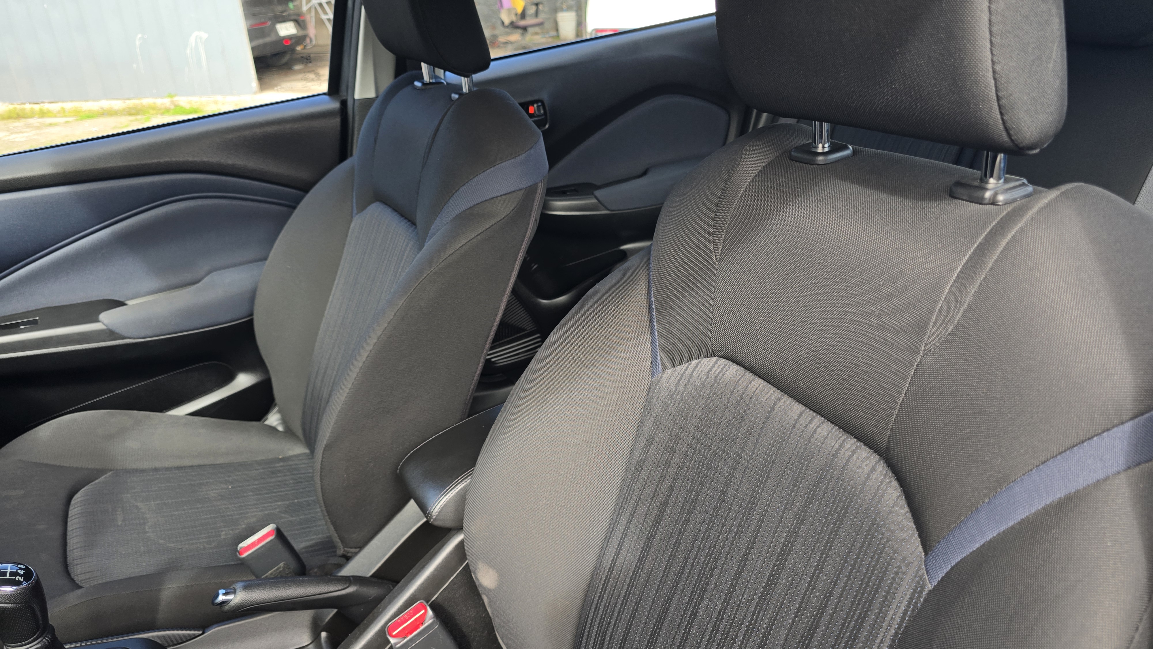 Suzuki New Baleno Gls Hb — foto 16 de 17