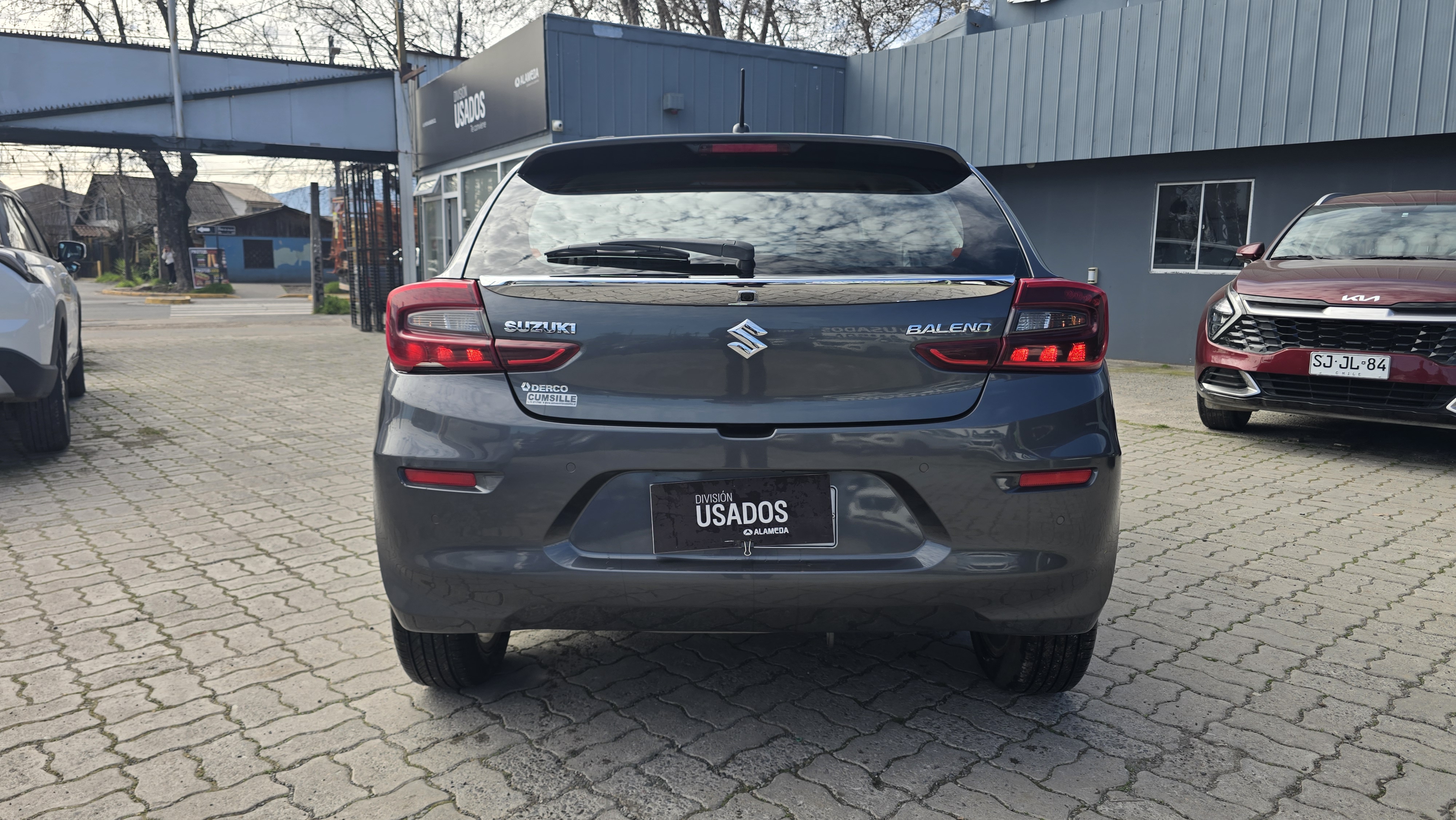 Suzuki New Baleno Gls Hb — foto 6 de 17