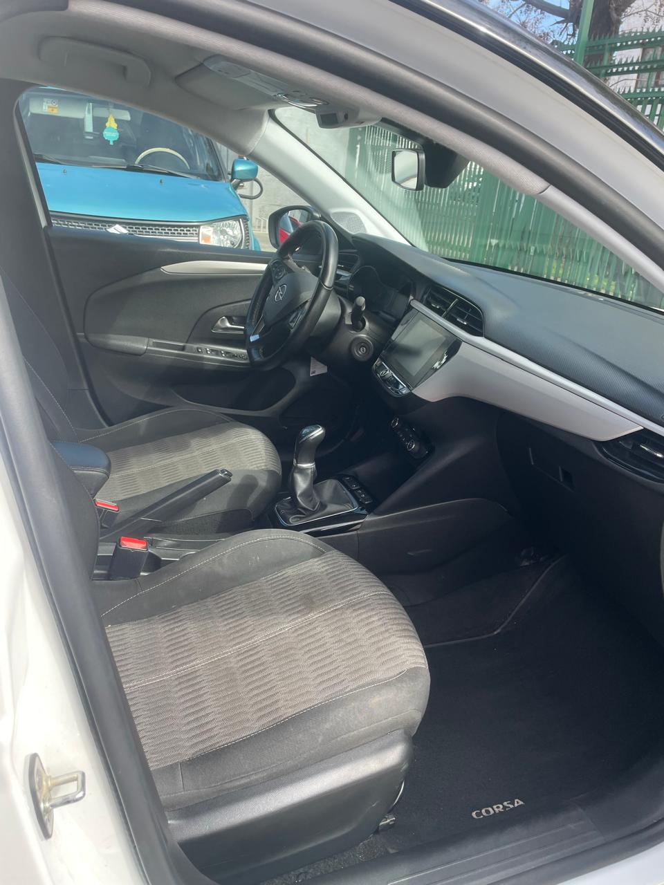 Opel Corsa — foto 10 de 10