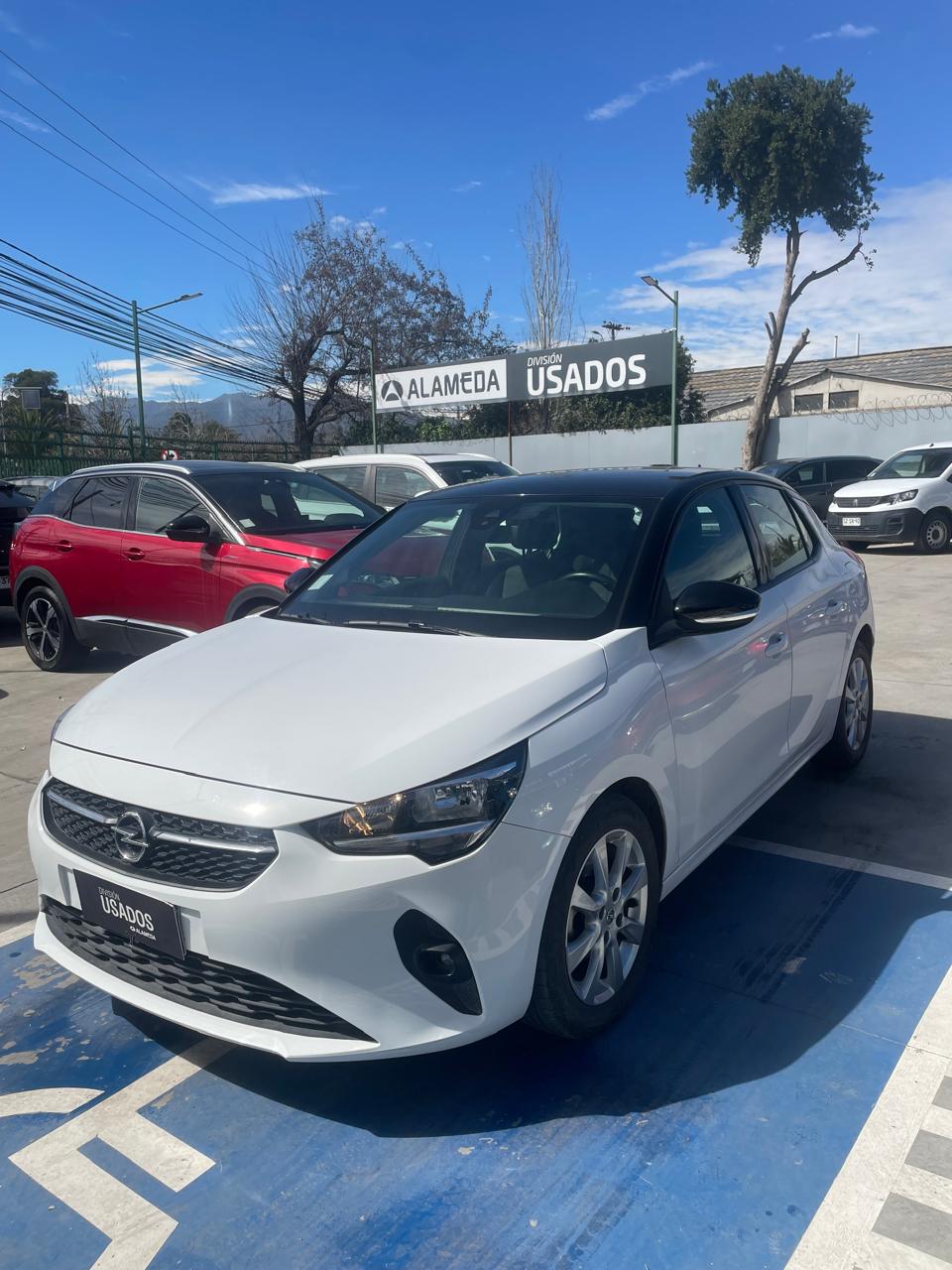 Opel Corsa — foto 2 de 10