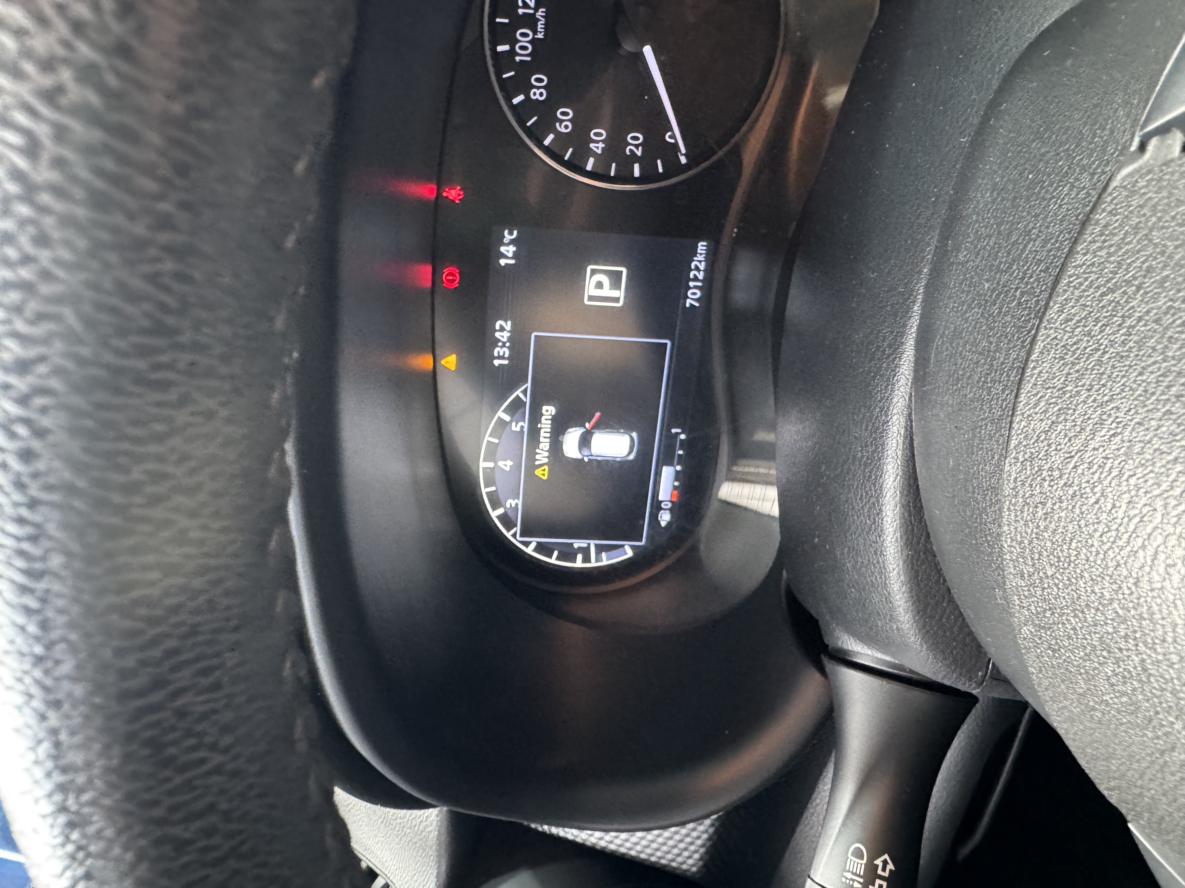 Nissan Kicks 4X2 1.6 Aut — foto 9 de 10