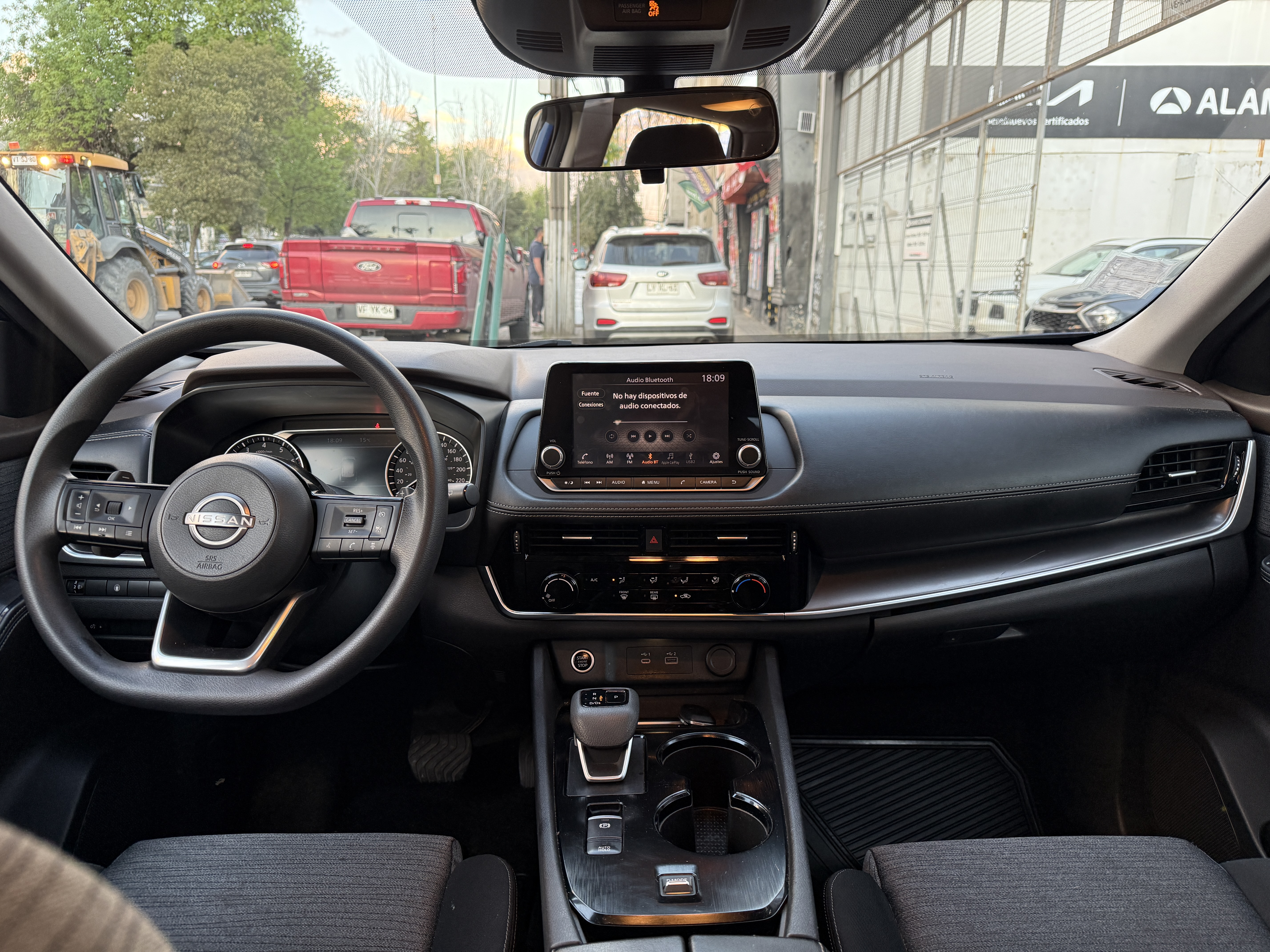 Nissan X Trail 4X2 7P — foto 7 de 8