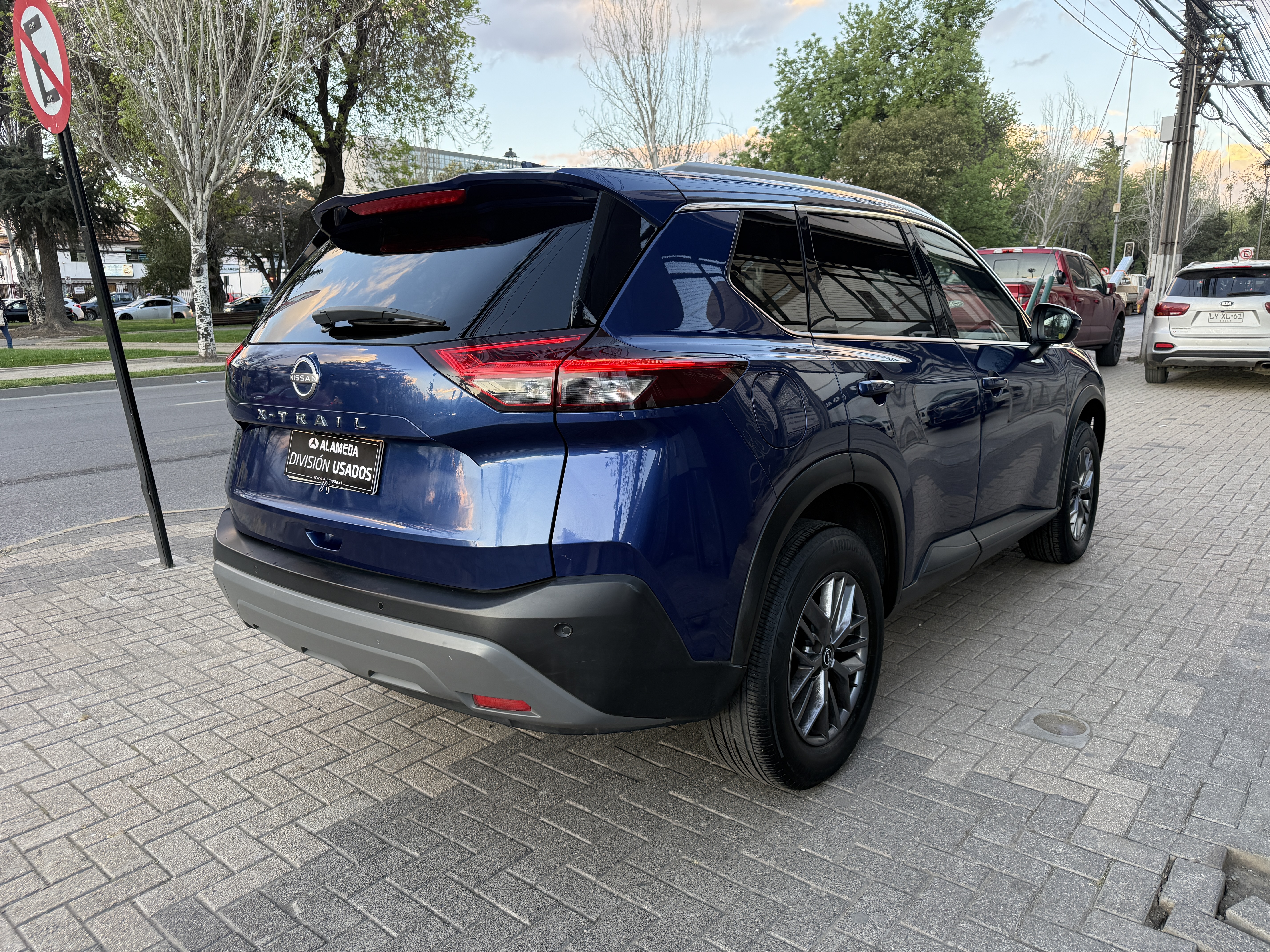 Nissan X Trail 4X2 7P — foto 6 de 8