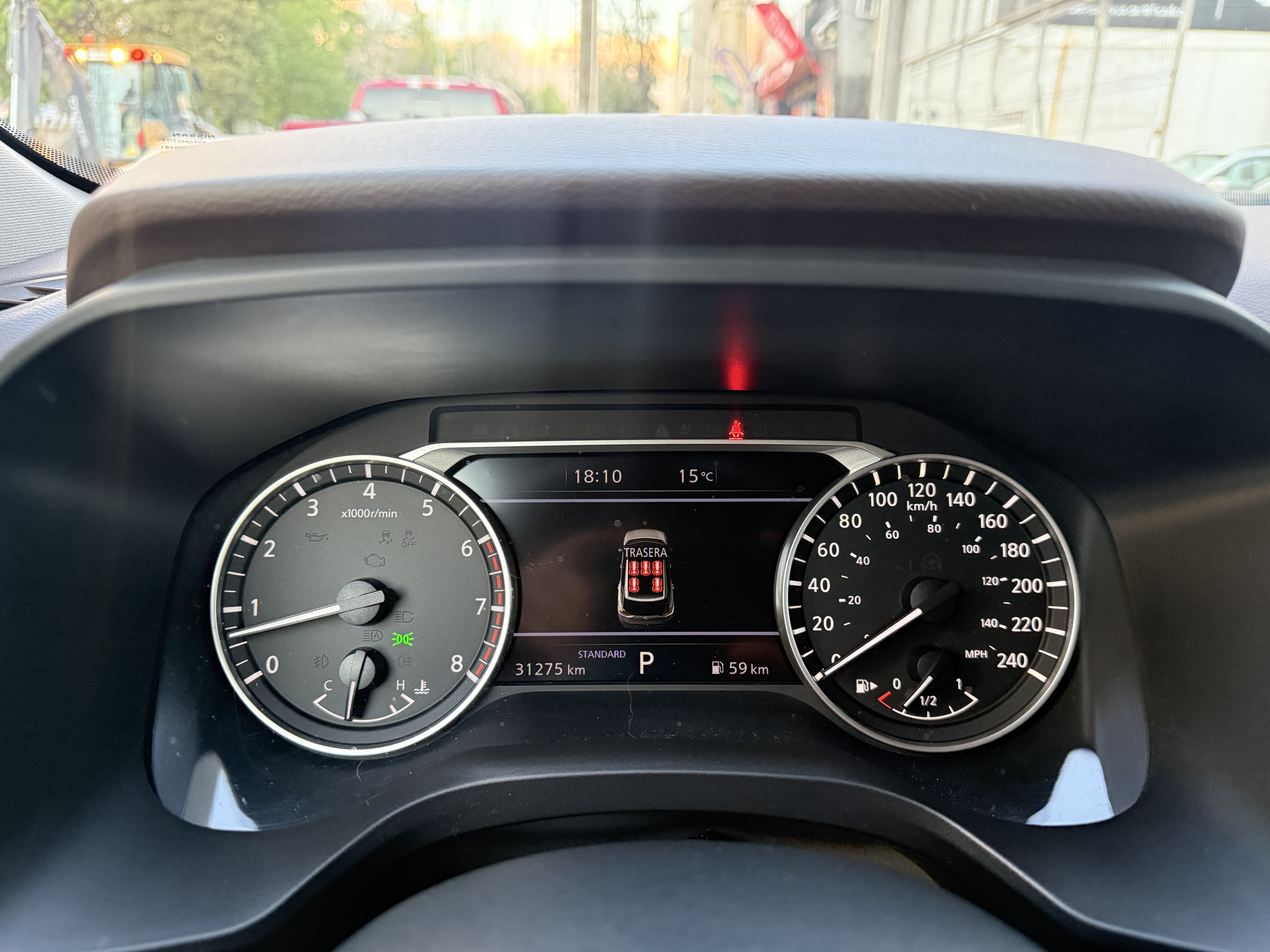 Nissan X Trail 4X2 7P — foto 8 de 8