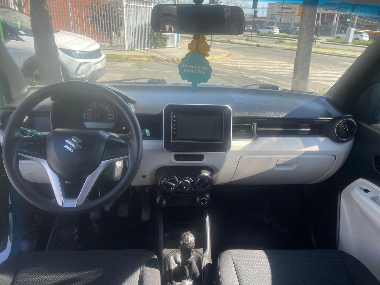 Suzuki Ignis Gl Hb — foto 7 de 9