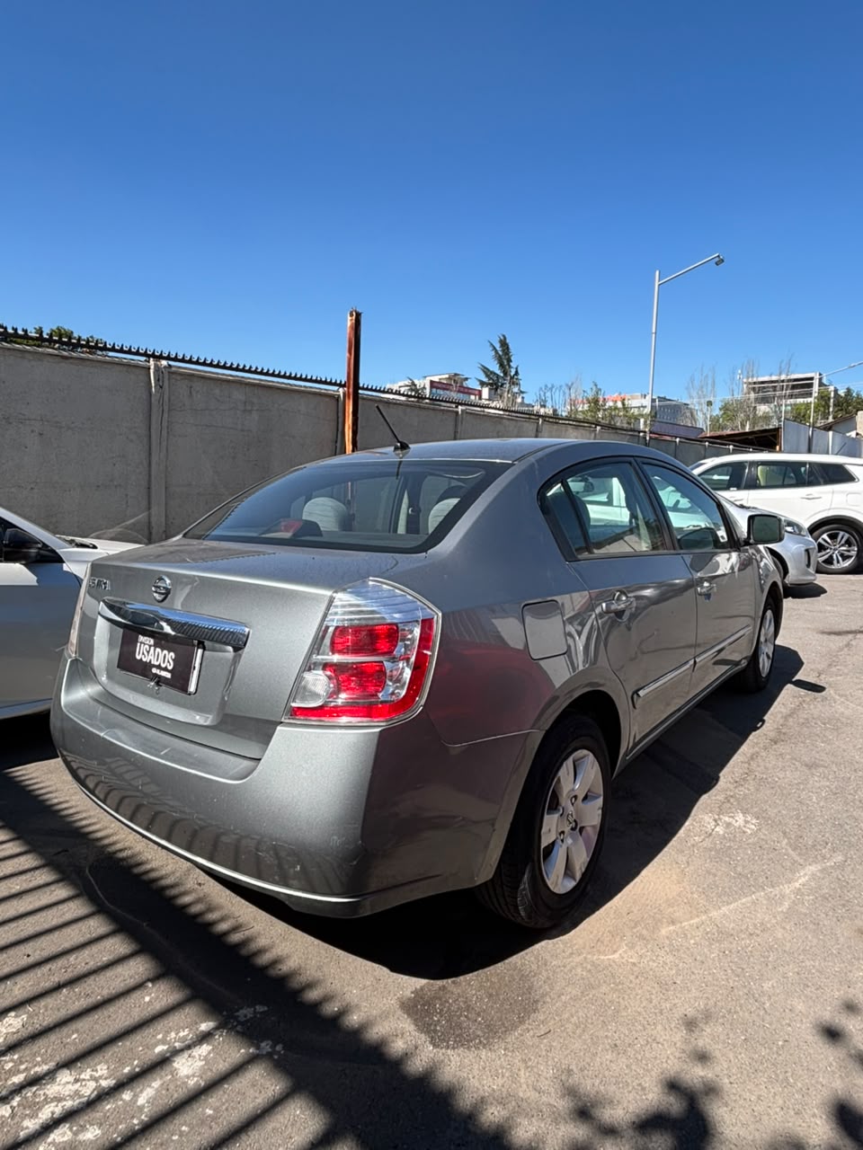 Nissan Sentra 2.0 Aut — foto 5 de 6
