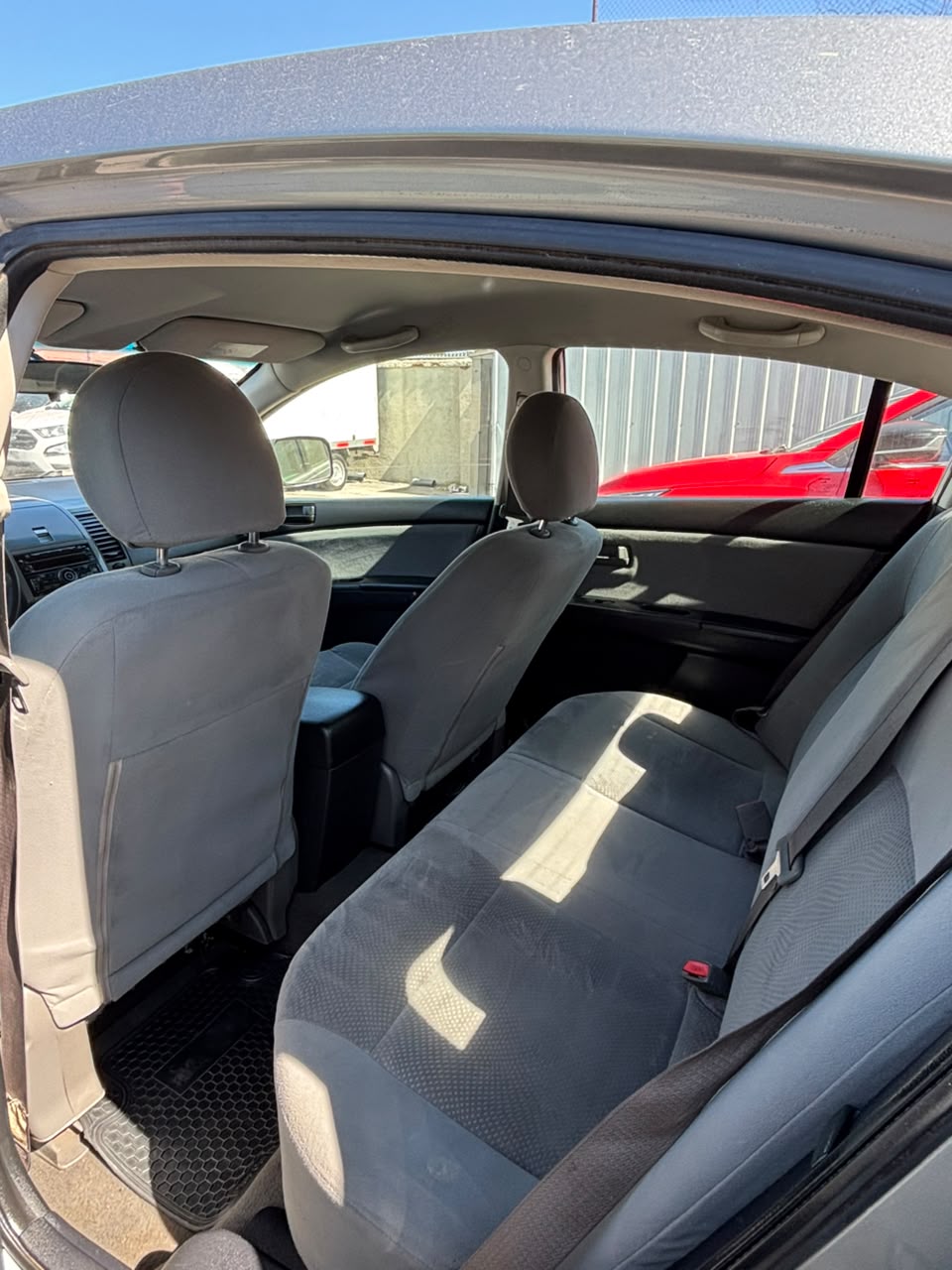 Nissan Sentra 2.0 Aut — foto 3 de 6