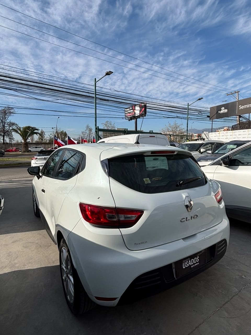 Renault Clio Iv Hb — foto 6 de 6